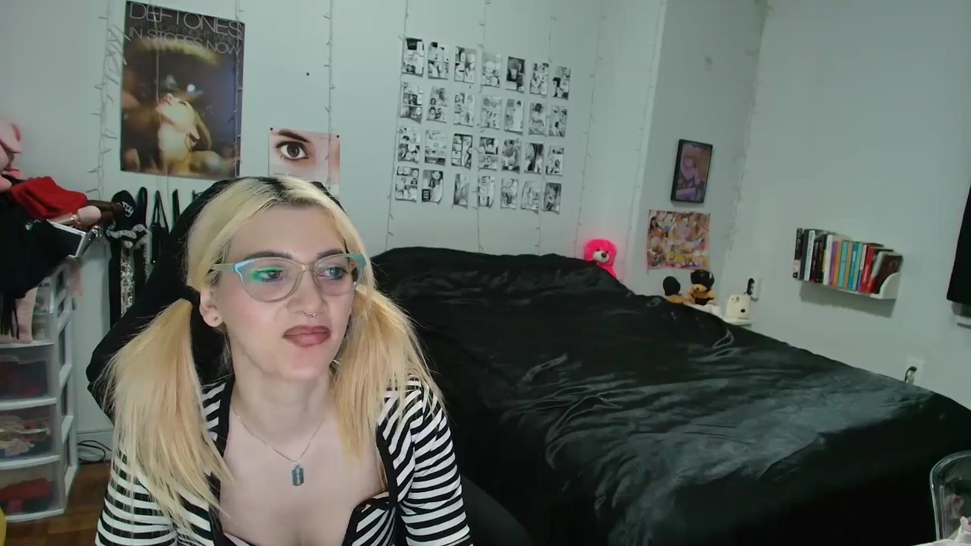 Gallery image thumbnail from AnnaTame's myfreecams stream on, 02/10/2026, 12:17 image 15 of 20