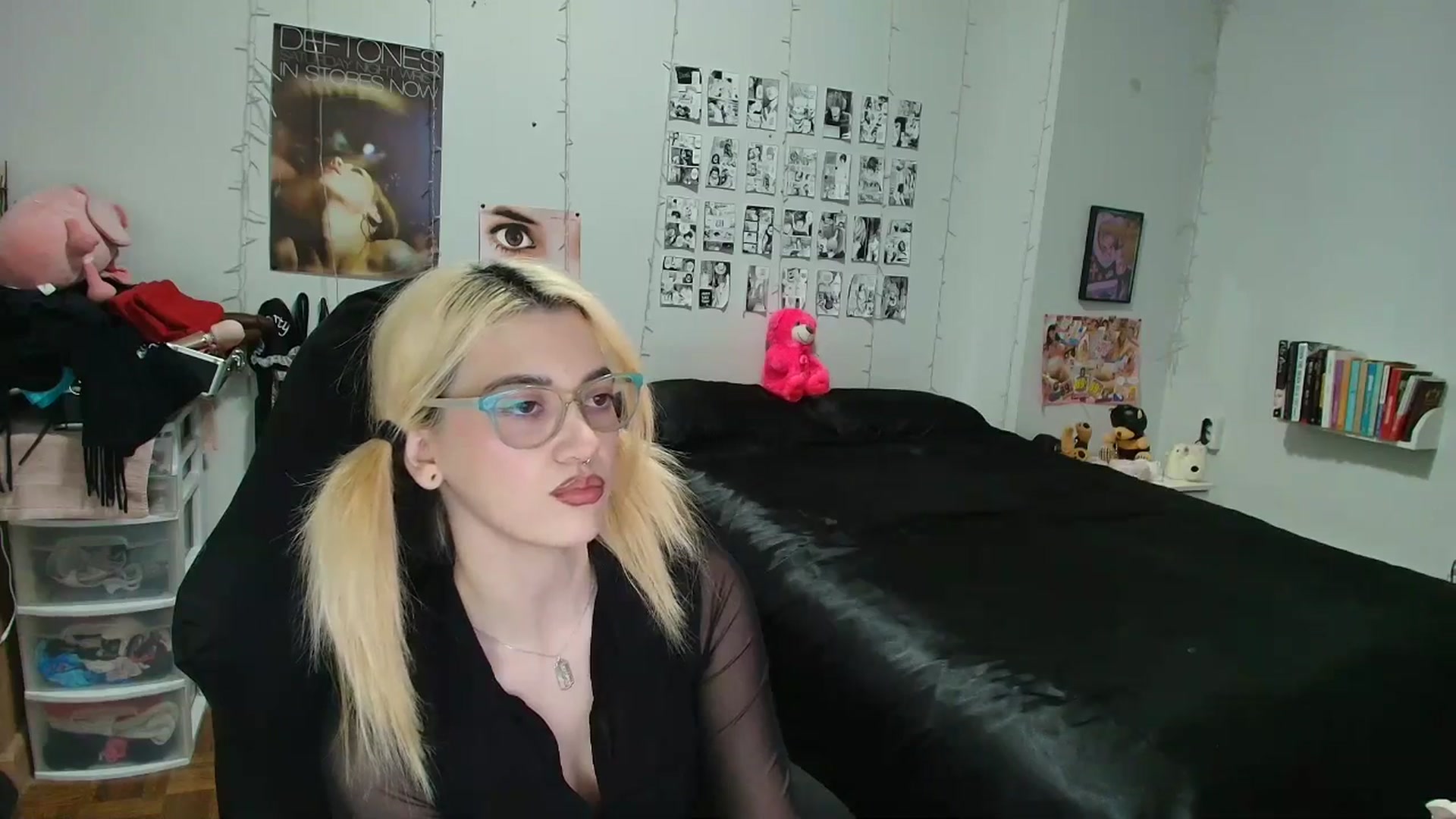 Gallery image thumbnail from AnnaTame's myfreecams stream on, 02/12/2026, 04:40 image 12 of 20