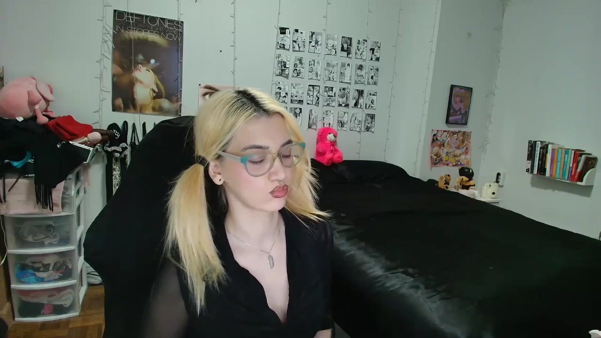 Gallery image thumbnail from AnnaTame's myfreecams stream on, 02/12/2026, 04:40 image 9 of 20