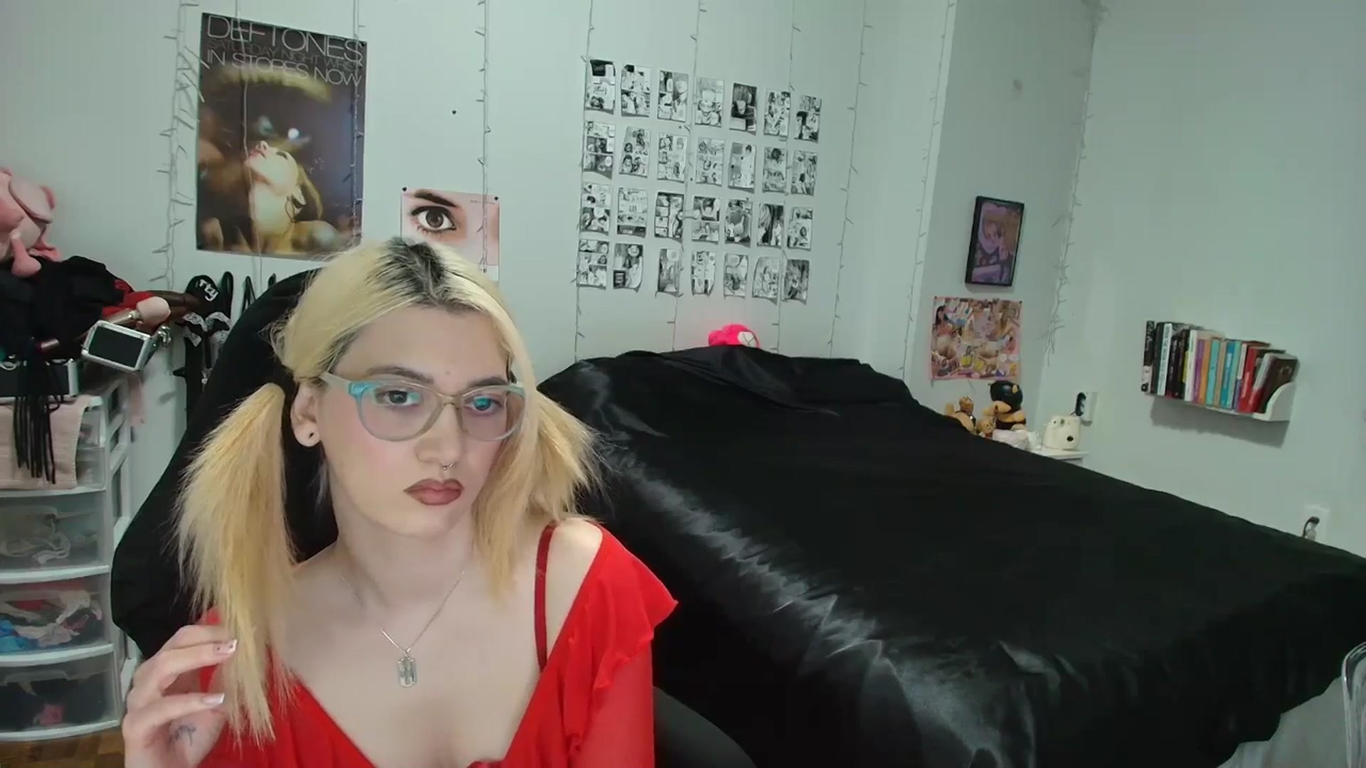 Gallery image thumbnail from AnnaTame's myfreecams stream on, 02/15/2026, 05:33 image 12 of 20