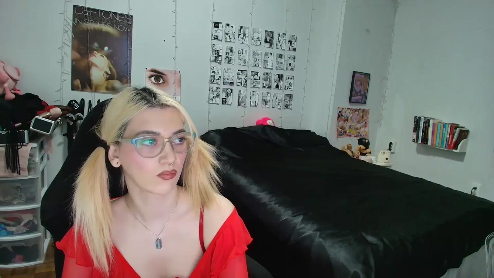 Gallery image thumbnail from AnnaTame's myfreecams stream on, 02/15/2026, 05:33 image 3 of 20