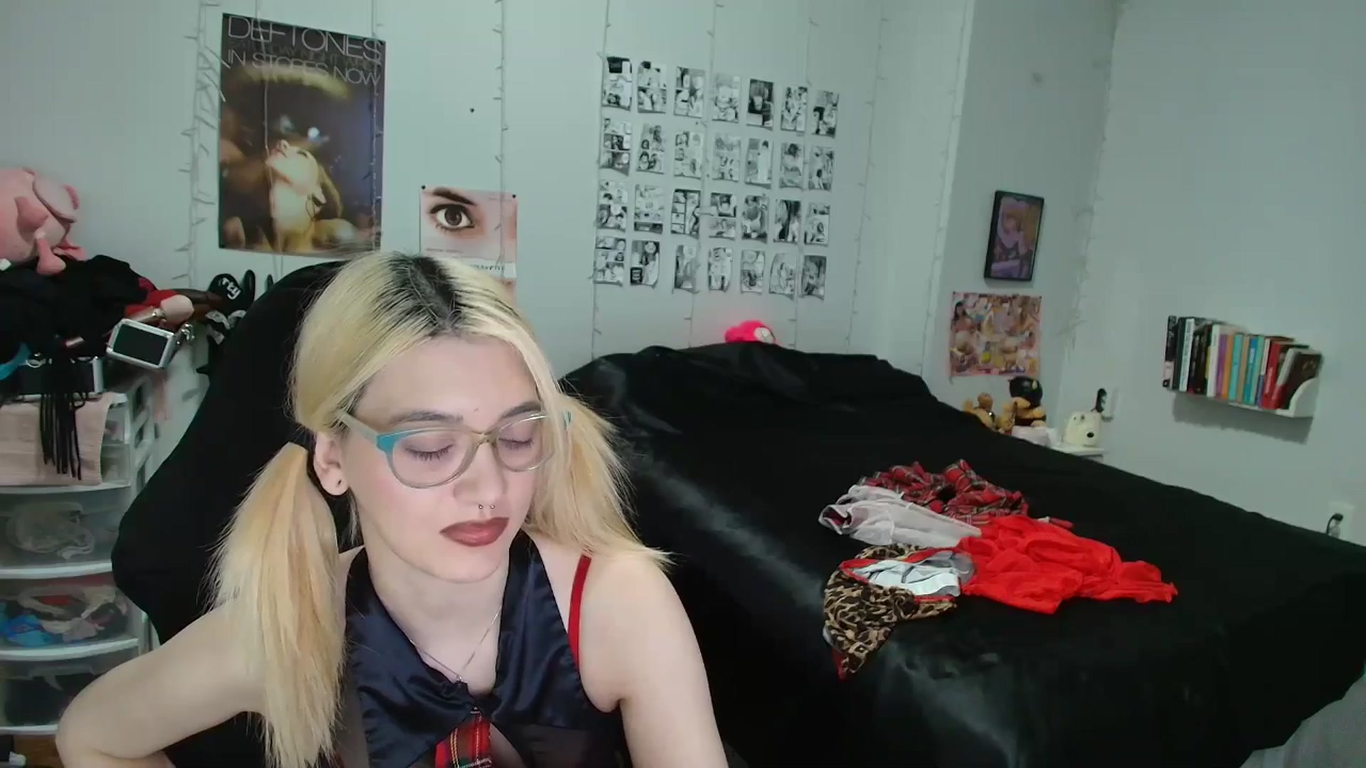 Gallery image thumbnail from AnnaTame's myfreecams stream on, 02/15/2026, 08:05 image 8 of 20