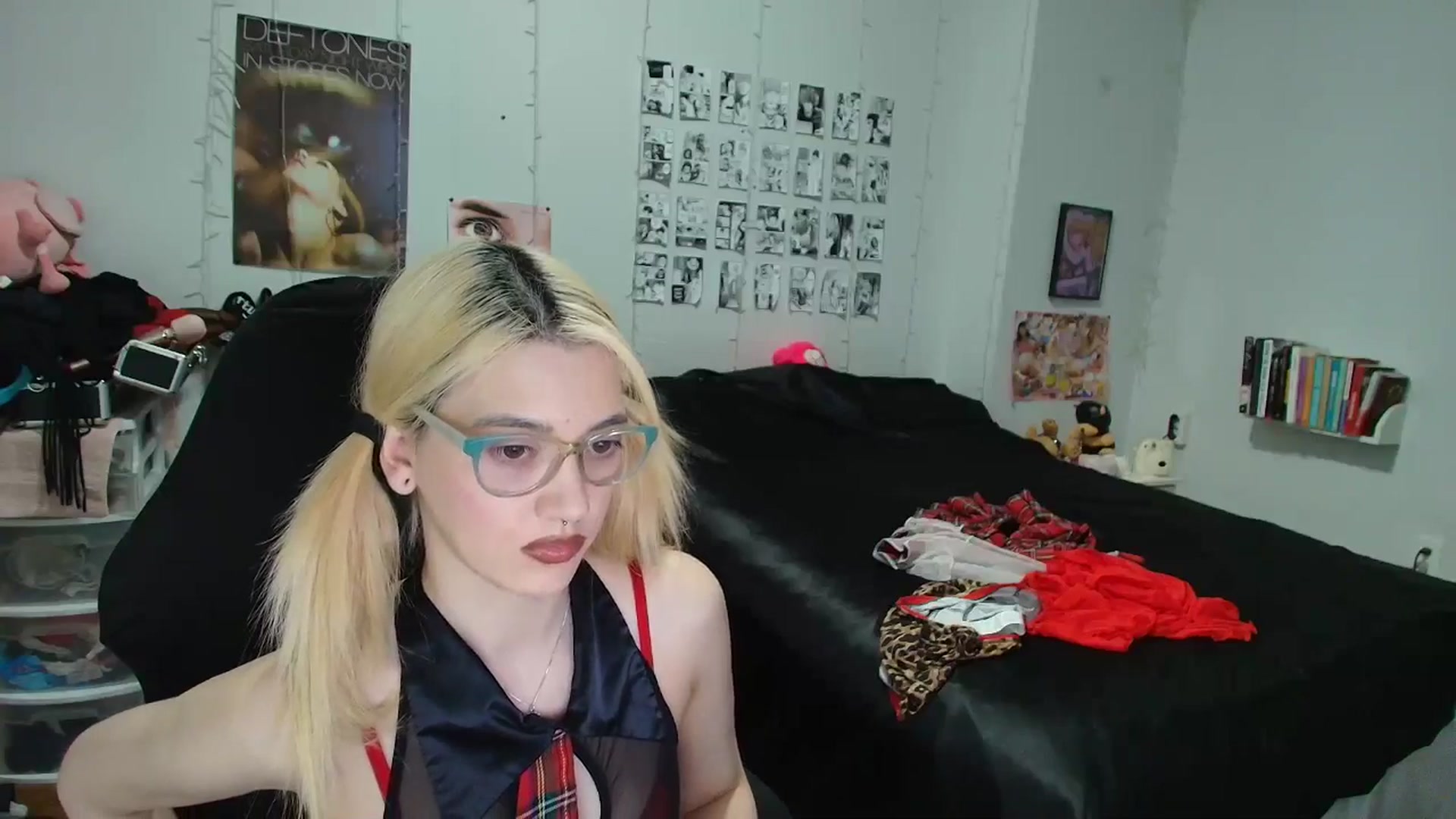 Gallery image thumbnail from AnnaTame's myfreecams stream on, 02/15/2026, 08:05 image 3 of 20