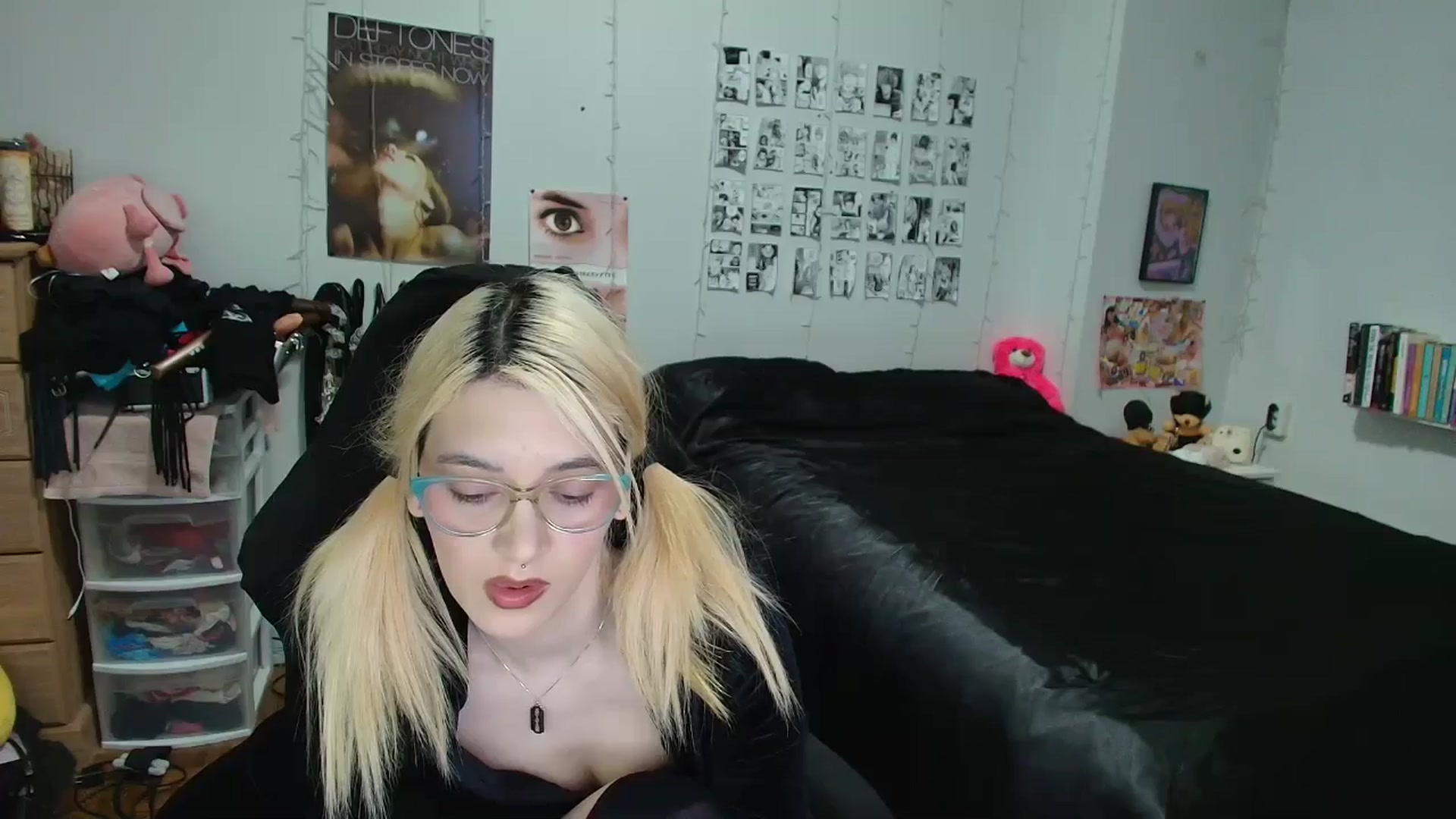 Gallery image thumbnail from AnnaTame's myfreecams stream on, 02/18/2026, 05:07 image 10 of 20