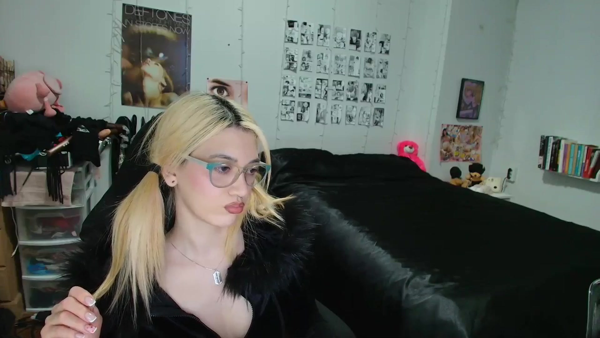 Gallery image thumbnail from AnnaTame's myfreecams stream on, 02/18/2026, 06:15 image 14 of 20