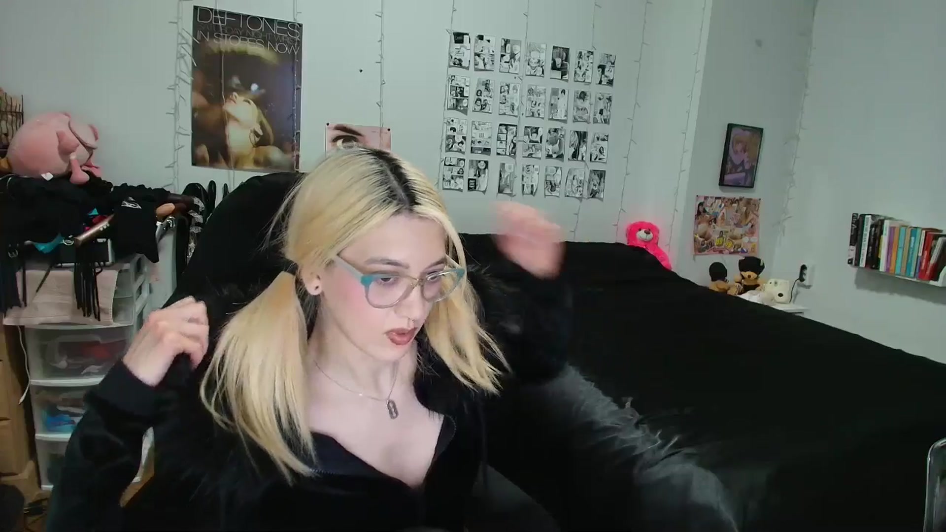 Gallery image thumbnail from AnnaTame's myfreecams stream on, 02/18/2026, 06:15 image 19 of 20