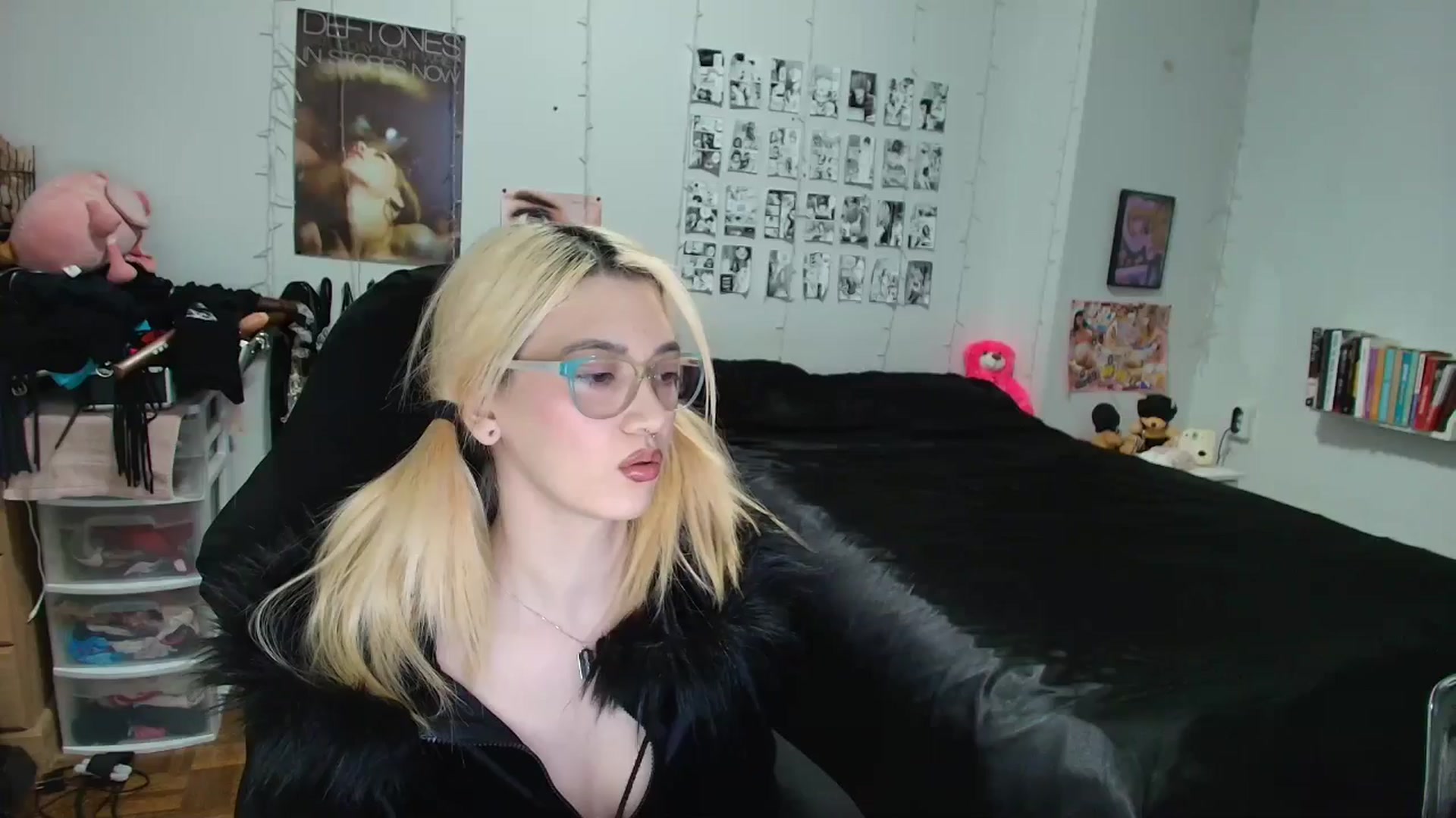 Gallery image thumbnail from AnnaTame's myfreecams stream on, 02/18/2026, 06:15 image 15 of 20