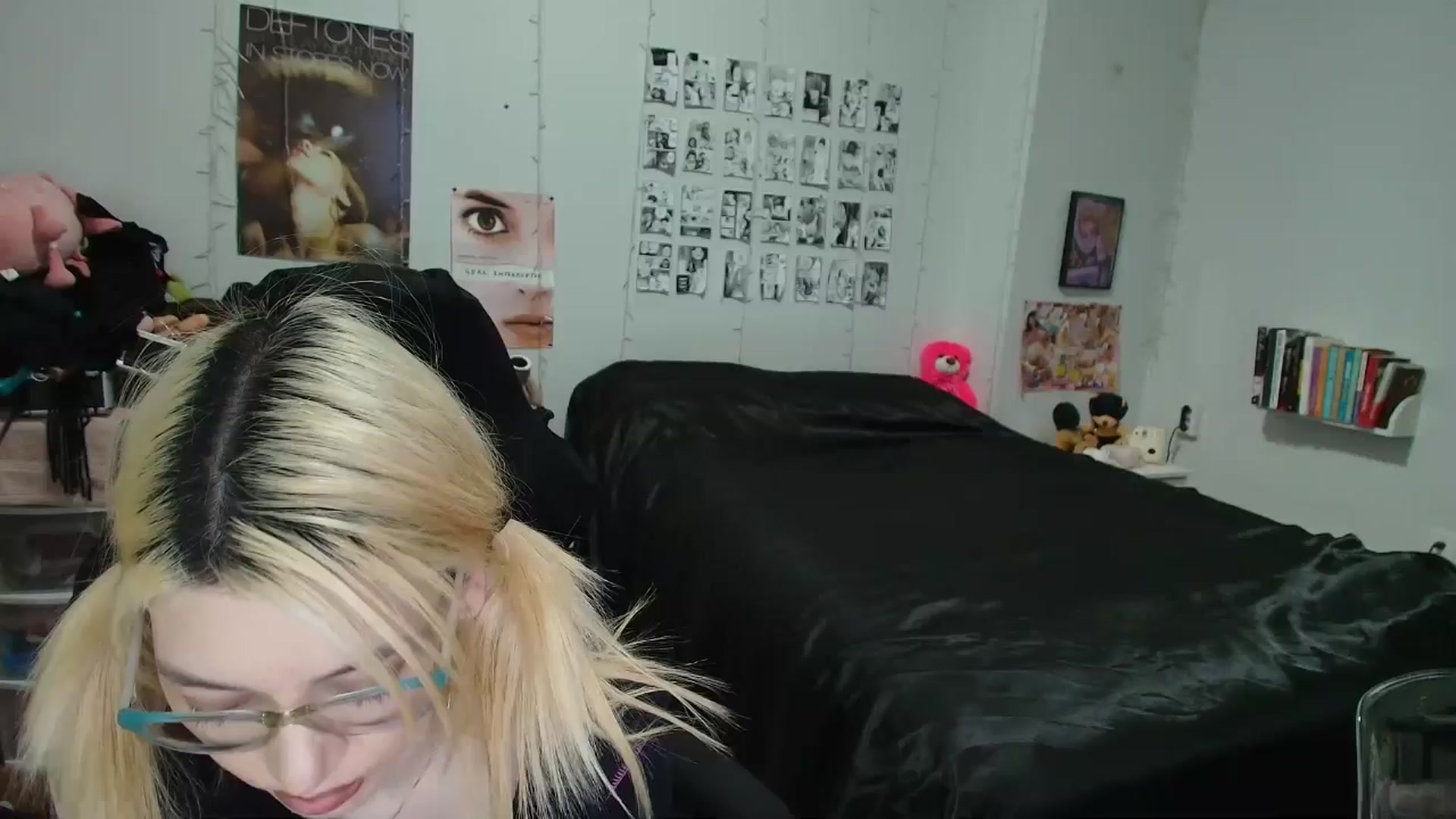 Gallery image thumbnail from AnnaTame's myfreecams stream on, 02/20/2026, 06:23 image 15 of 20