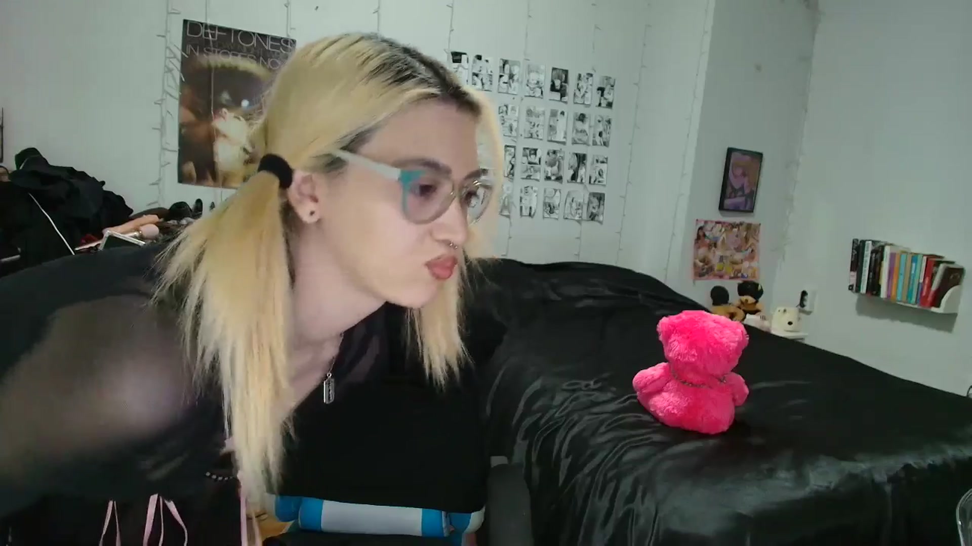 Gallery image thumbnail from AnnaTame's myfreecams stream on, 02/22/2026, 06:32 image 7 of 20