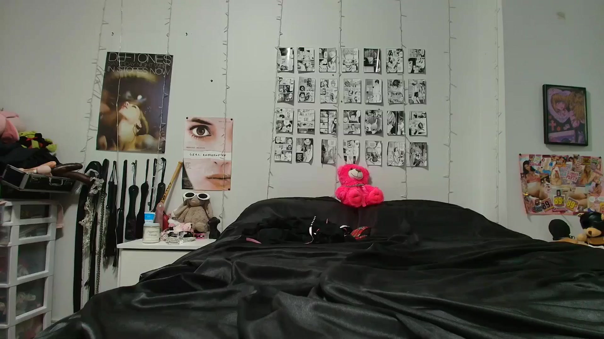 Gallery image thumbnail from AnnaTame's myfreecams stream on, 02/22/2026, 08:02 image 9 of 20