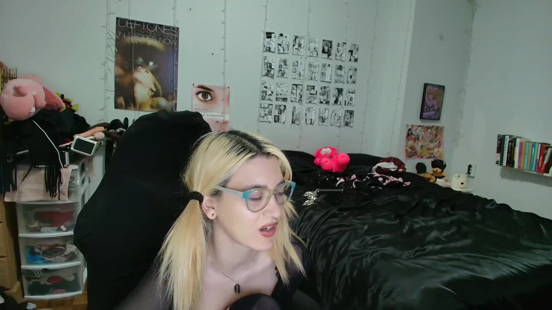 Gallery image thumbnail from AnnaTame's myfreecams stream on, 02/22/2026, 09:55 image 16 of 20