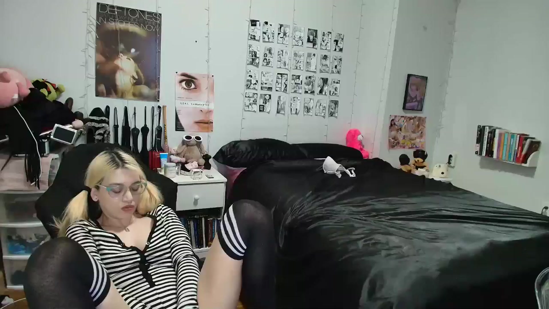 Gallery image thumbnail from AnnaTame's myfreecams stream on, 02/24/2026, 06:56 image 1 of 20