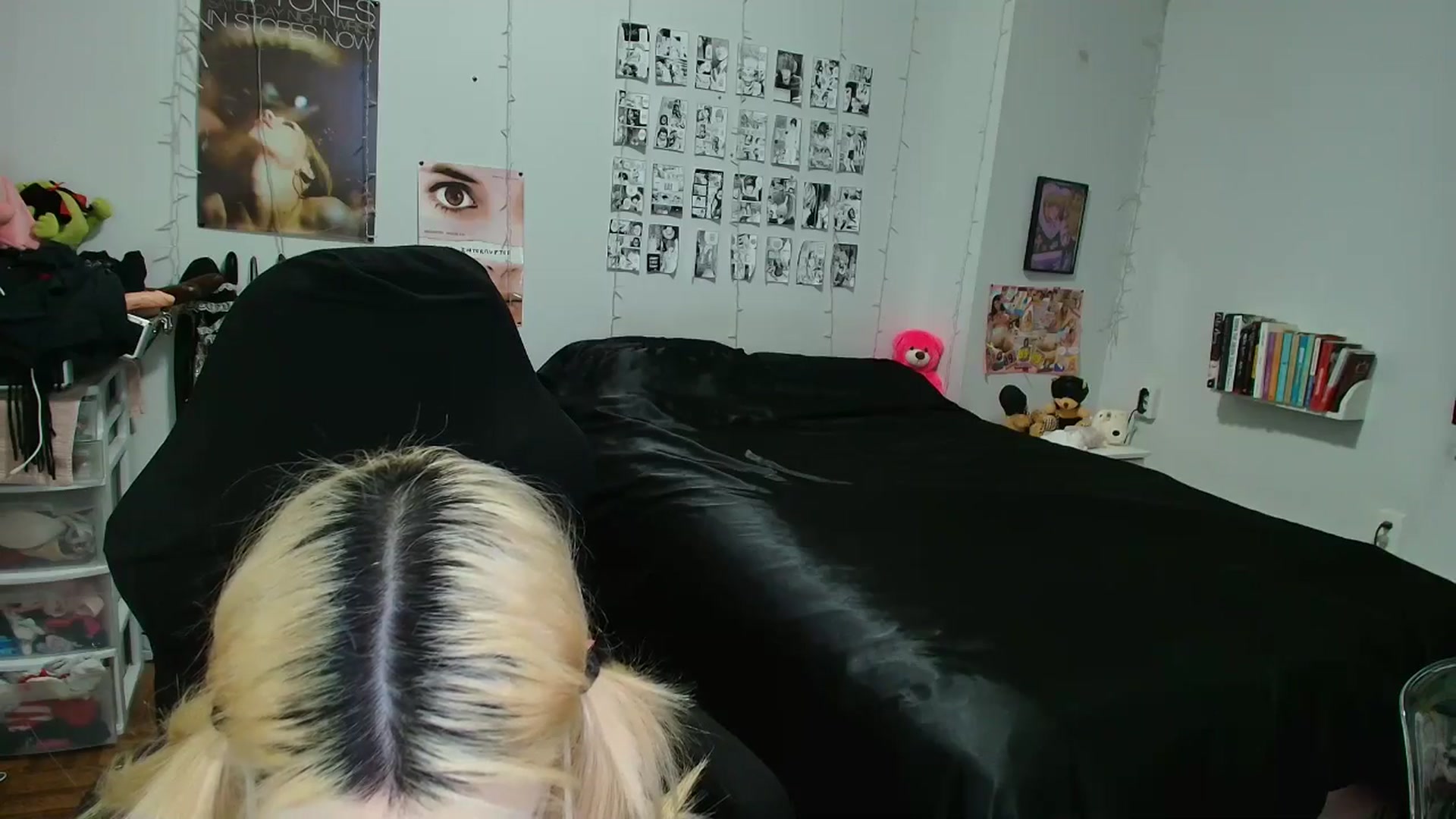 Gallery image thumbnail from AnnaTame's myfreecams stream on, 02/26/2026, 04:38 image 17 of 20