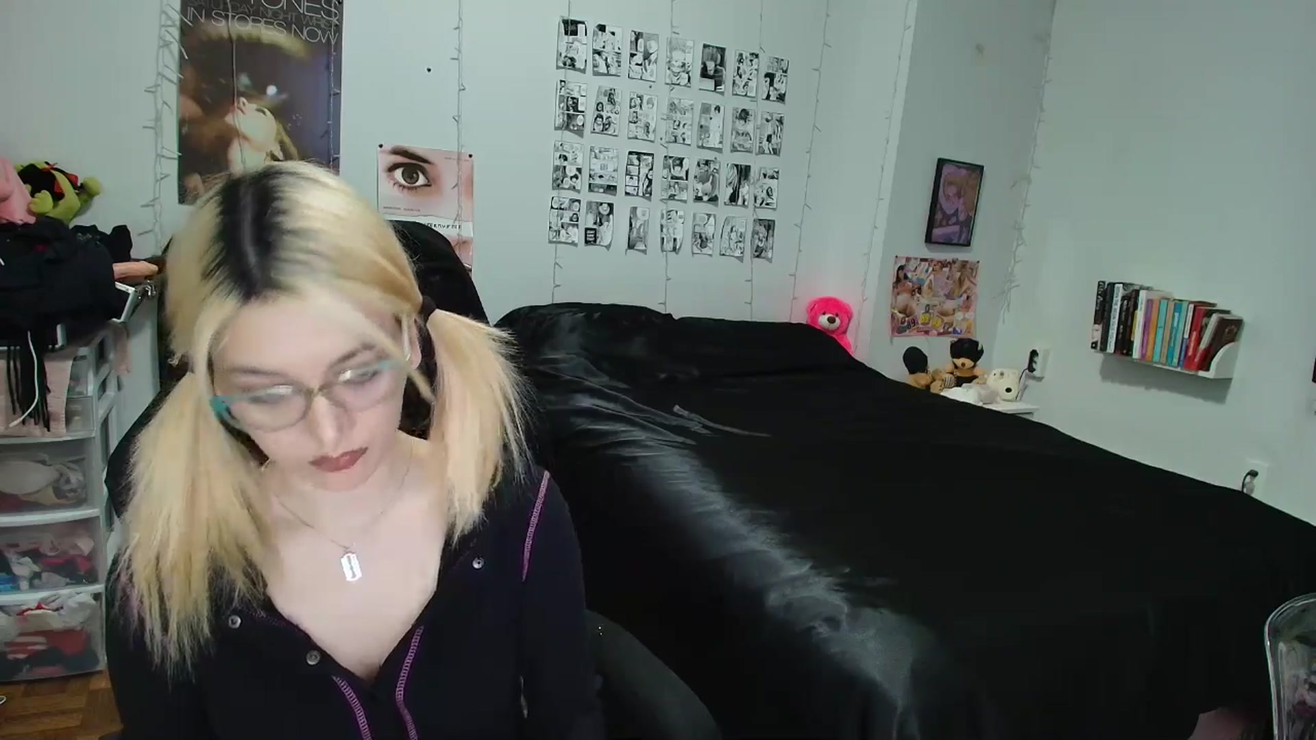 Gallery image thumbnail from AnnaTame's myfreecams stream on, 02/26/2026, 04:38 image 11 of 20
