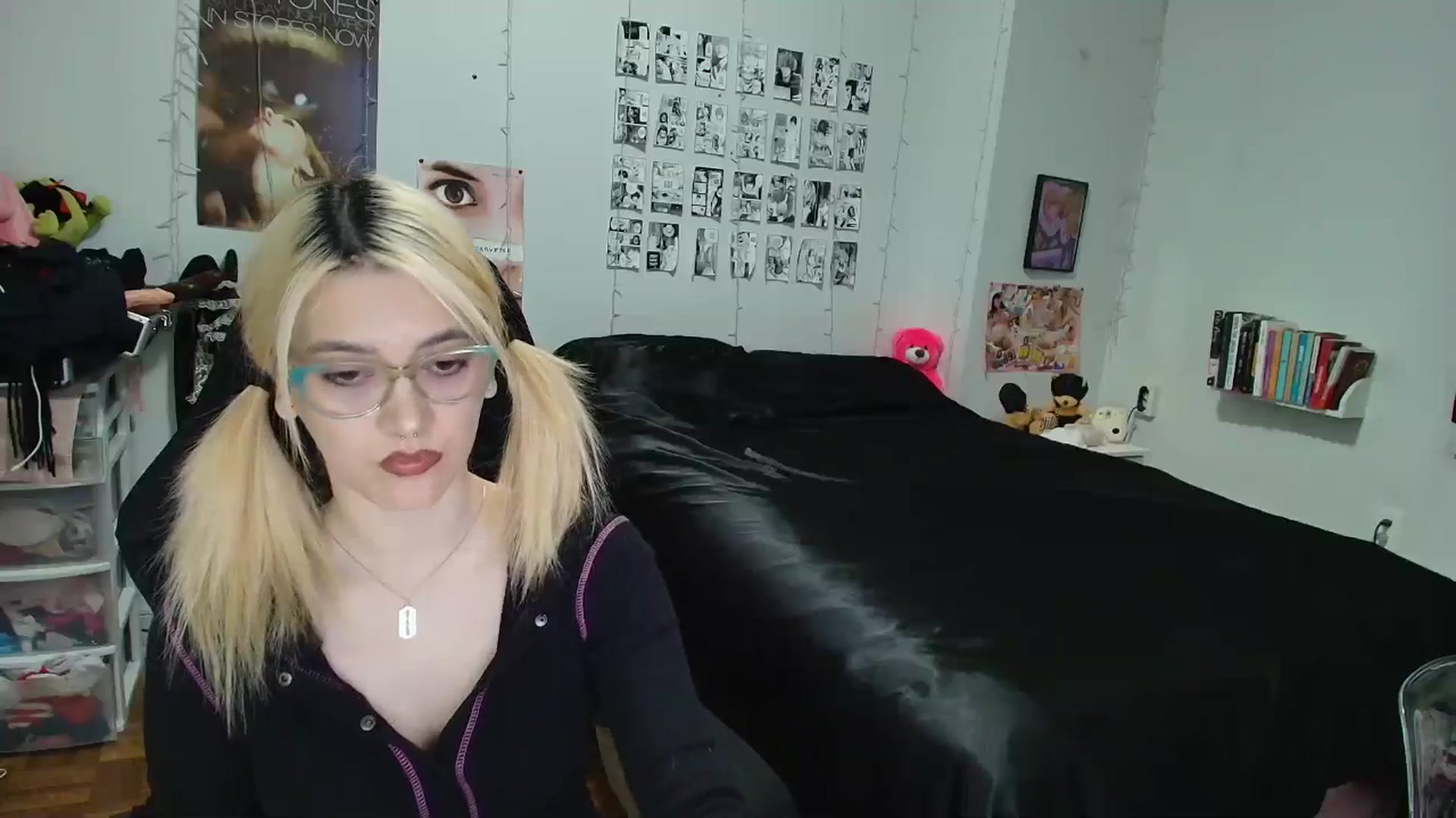 Gallery image thumbnail from AnnaTame's myfreecams stream on, 02/26/2026, 04:38 image 10 of 20