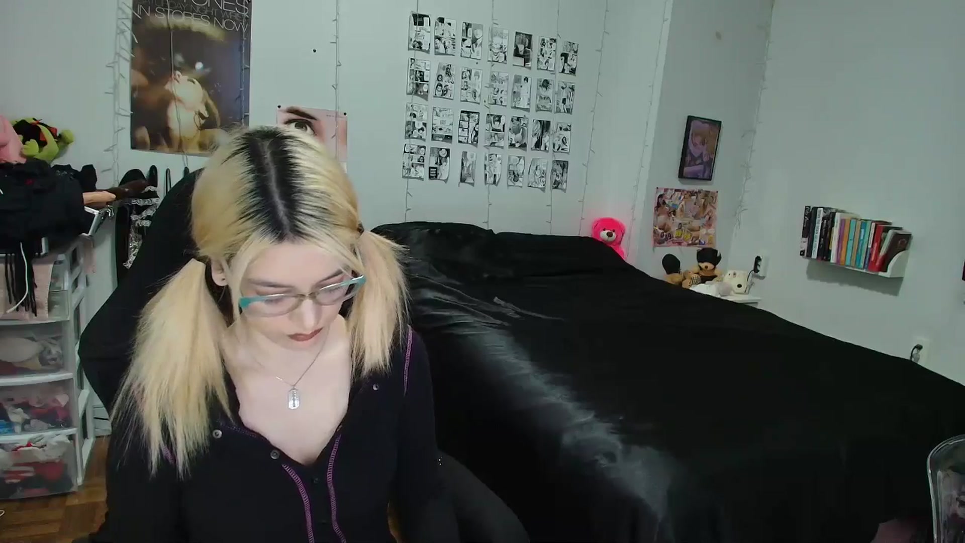Gallery image thumbnail from AnnaTame's myfreecams stream on, 02/26/2026, 04:38 image 9 of 20