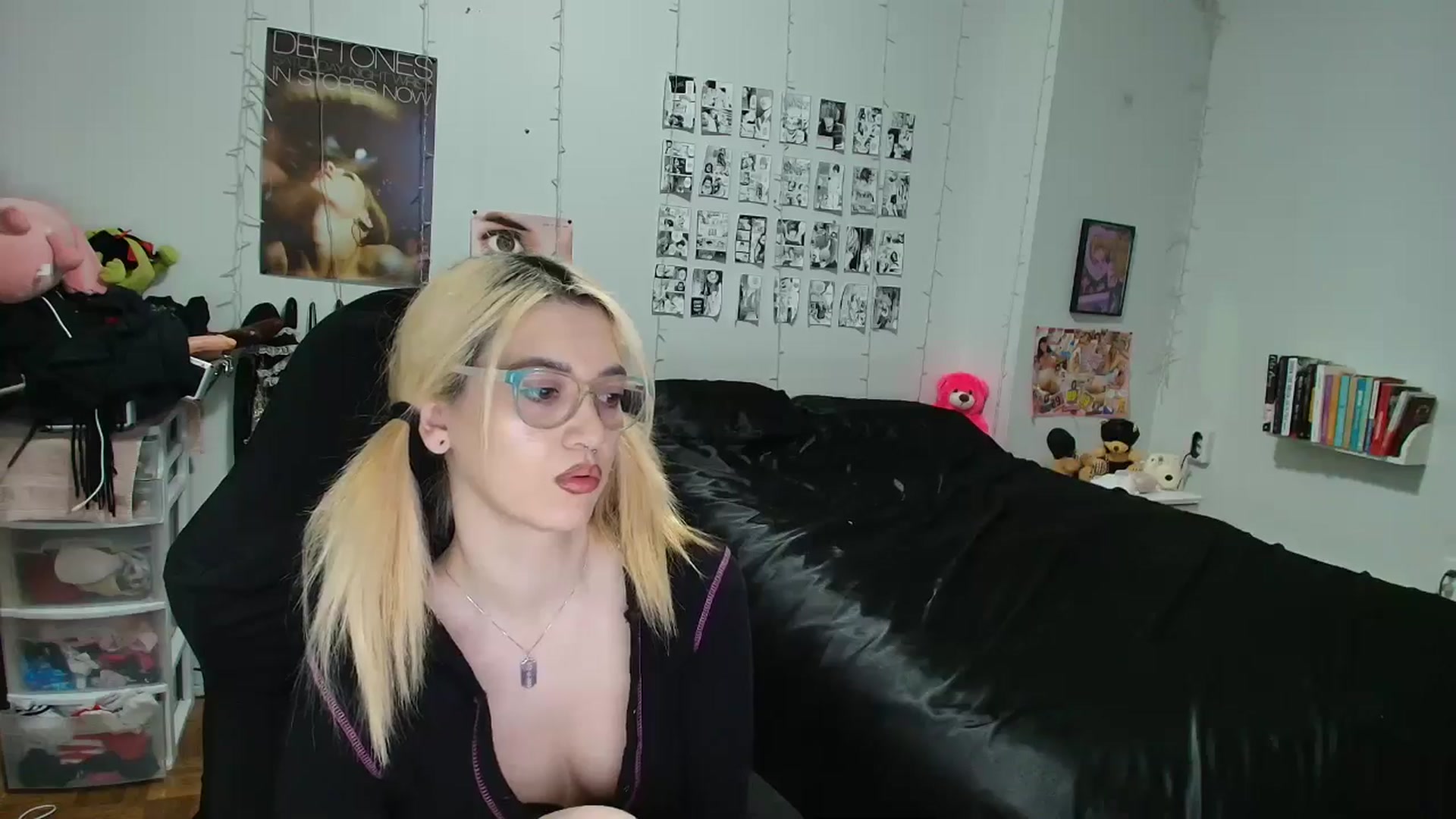 Gallery image thumbnail from AnnaTame's myfreecams stream on, 02/26/2026, 05:21 image 18 of 20
