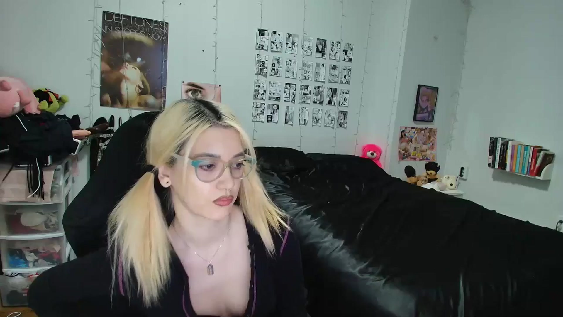 Gallery image thumbnail from AnnaTame's myfreecams stream on, 02/26/2026, 05:21 image 17 of 20