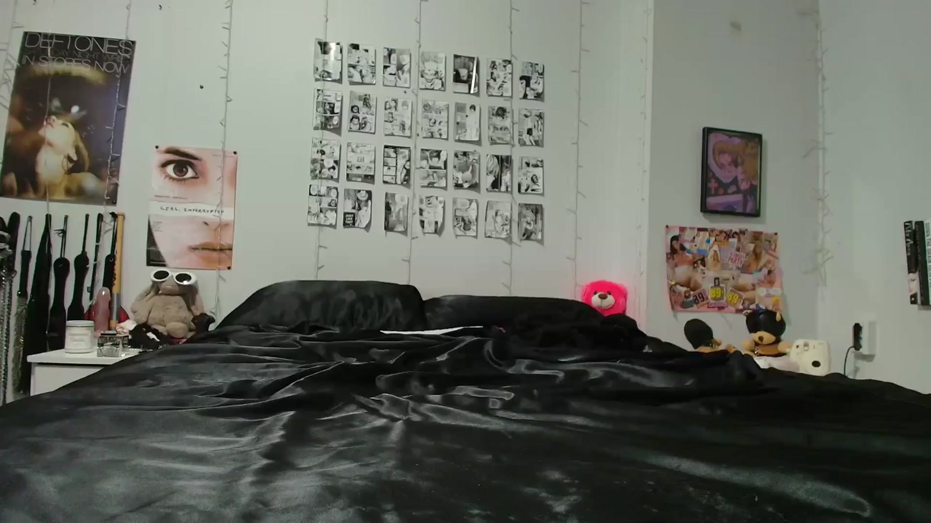 Gallery image thumbnail from AnnaTame's myfreecams stream on, 02/26/2026, 06:19 image 15 of 20