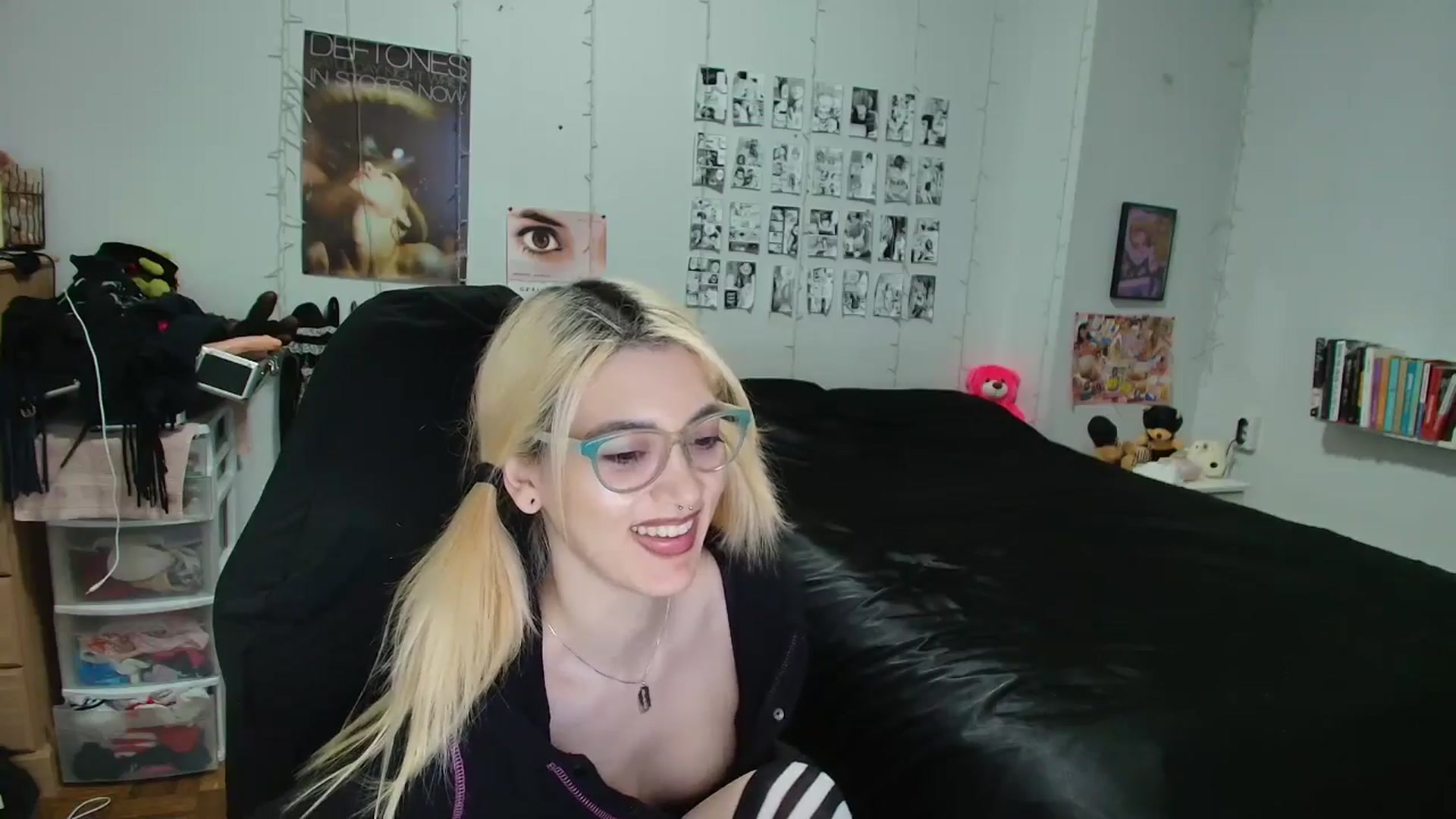 Gallery image thumbnail from AnnaTame's myfreecams stream on, 02/26/2026, 08:03 image 9 of 20