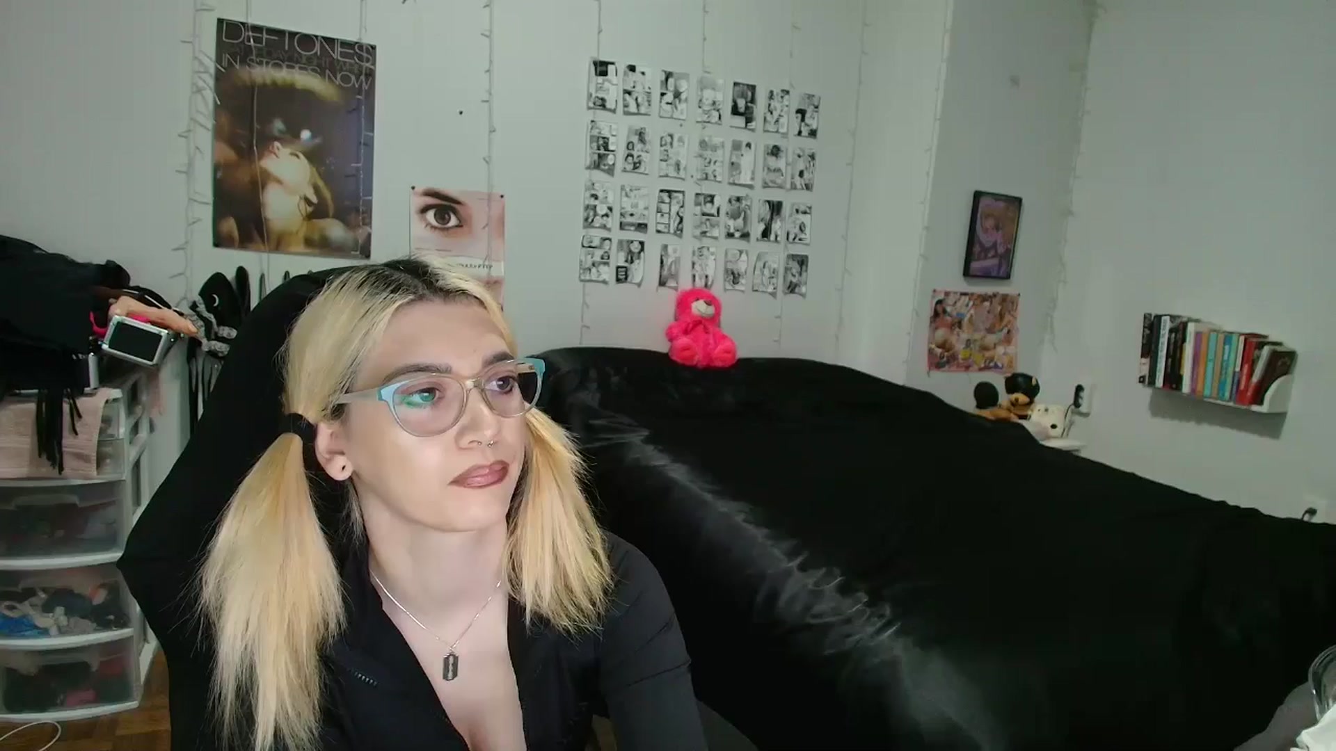 Gallery image thumbnail from AnnaTame's myfreecams stream on, 03/02/2026, 06:21 image 16 of 20