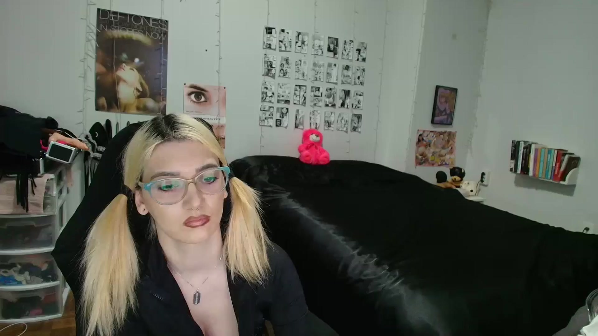 Gallery image thumbnail from AnnaTame's myfreecams stream on, 03/02/2026, 06:21 image 17 of 20