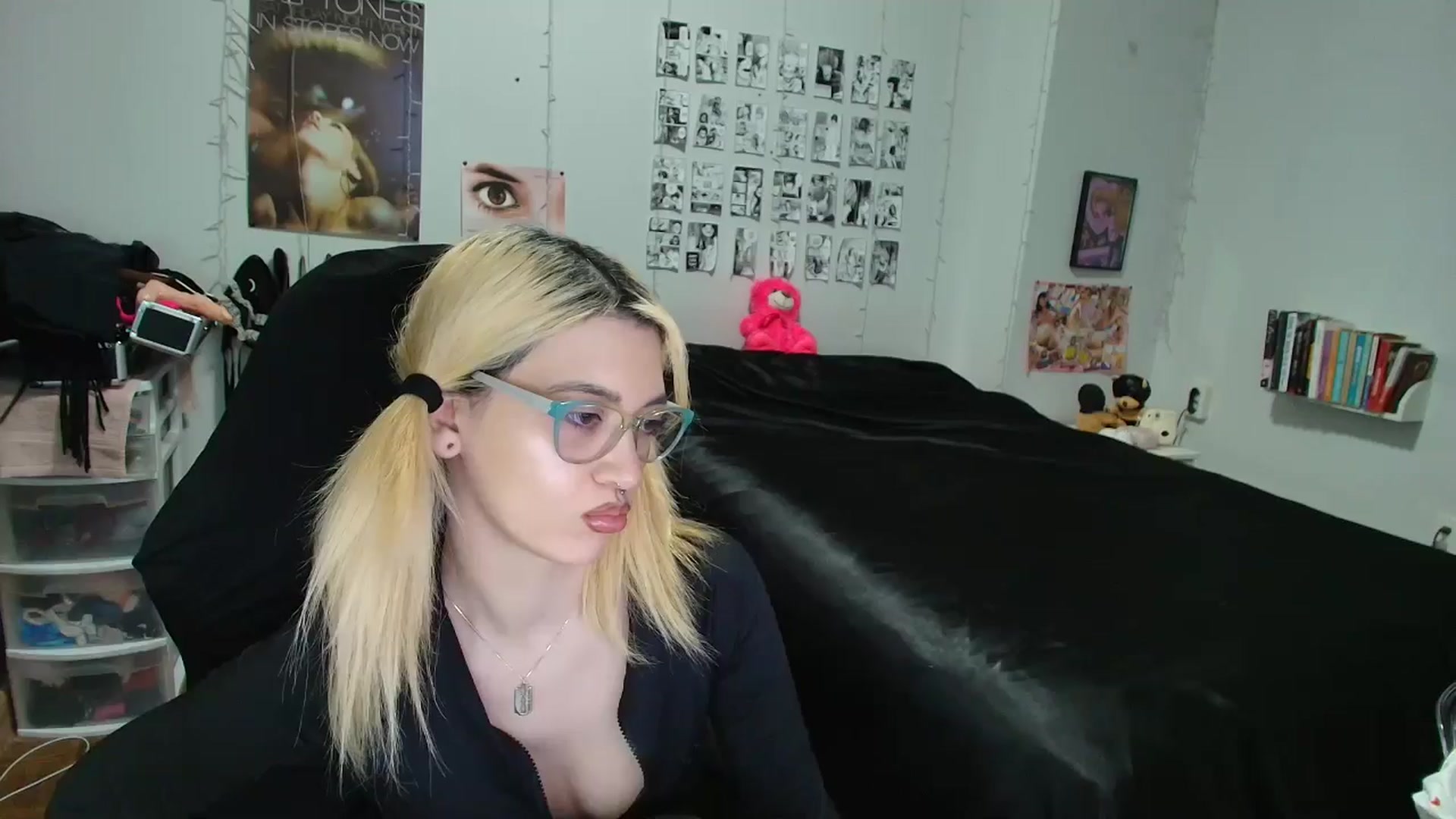 Gallery image thumbnail from AnnaTame's myfreecams stream on, 03/02/2026, 10:43 image 12 of 20