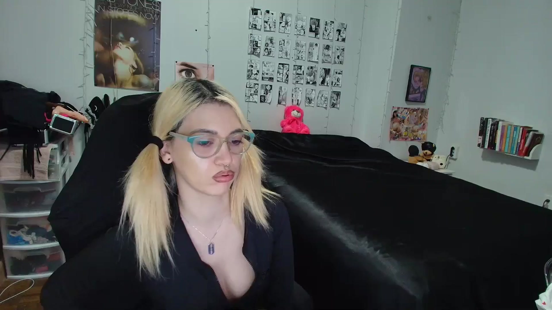 Gallery image thumbnail from AnnaTame's myfreecams stream on, 03/02/2026, 10:43 image 16 of 20