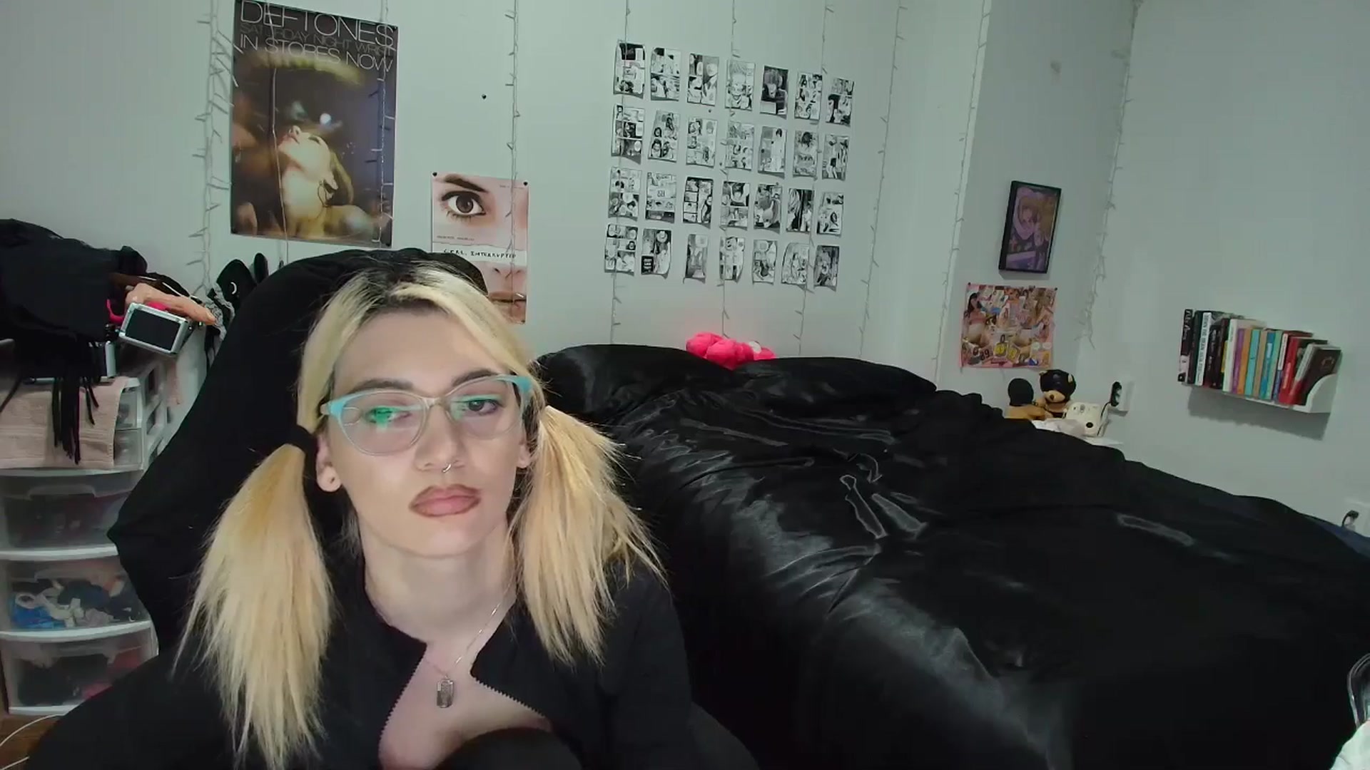 Gallery image thumbnail from AnnaTame's myfreecams stream on, 03/02/2026, 12:07 image 16 of 20
