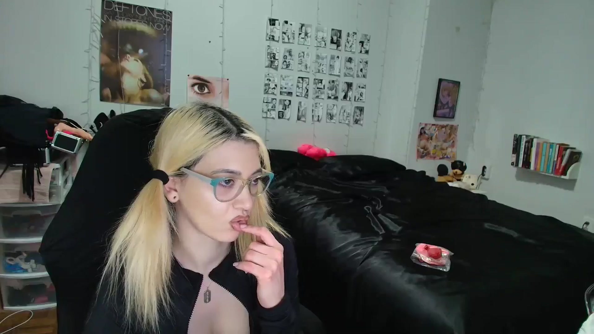 Gallery image thumbnail from AnnaTame's myfreecams stream on, 03/02/2026, 12:07 image 11 of 20
