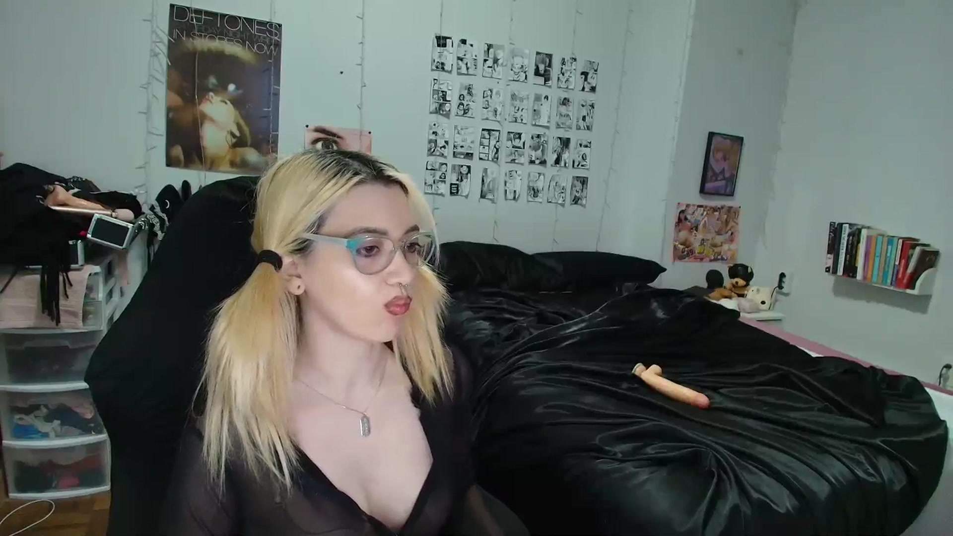Gallery image thumbnail from AnnaTame's myfreecams stream on, 03/03/2026, 09:56 image 11 of 20