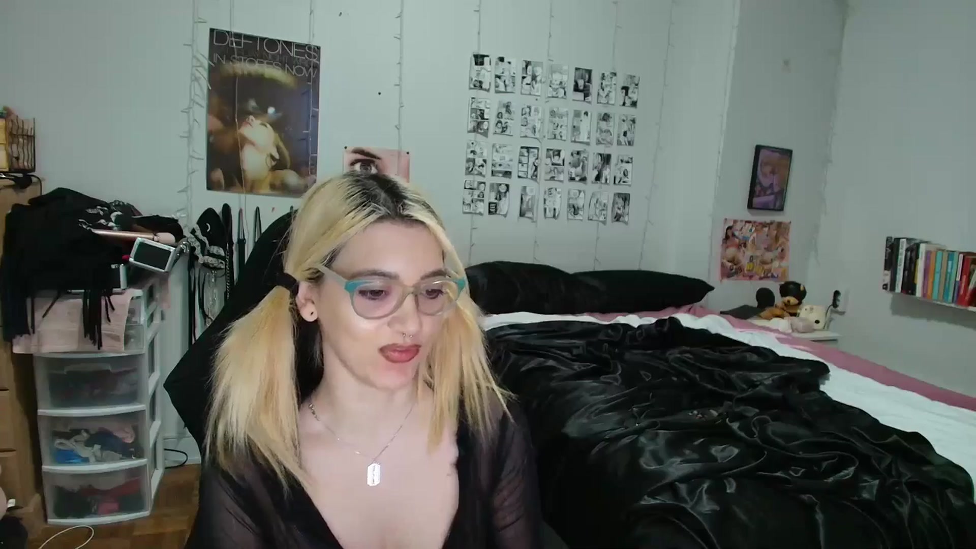 Gallery image thumbnail from AnnaTame's myfreecams stream on, 03/03/2026, 09:56 image 15 of 20