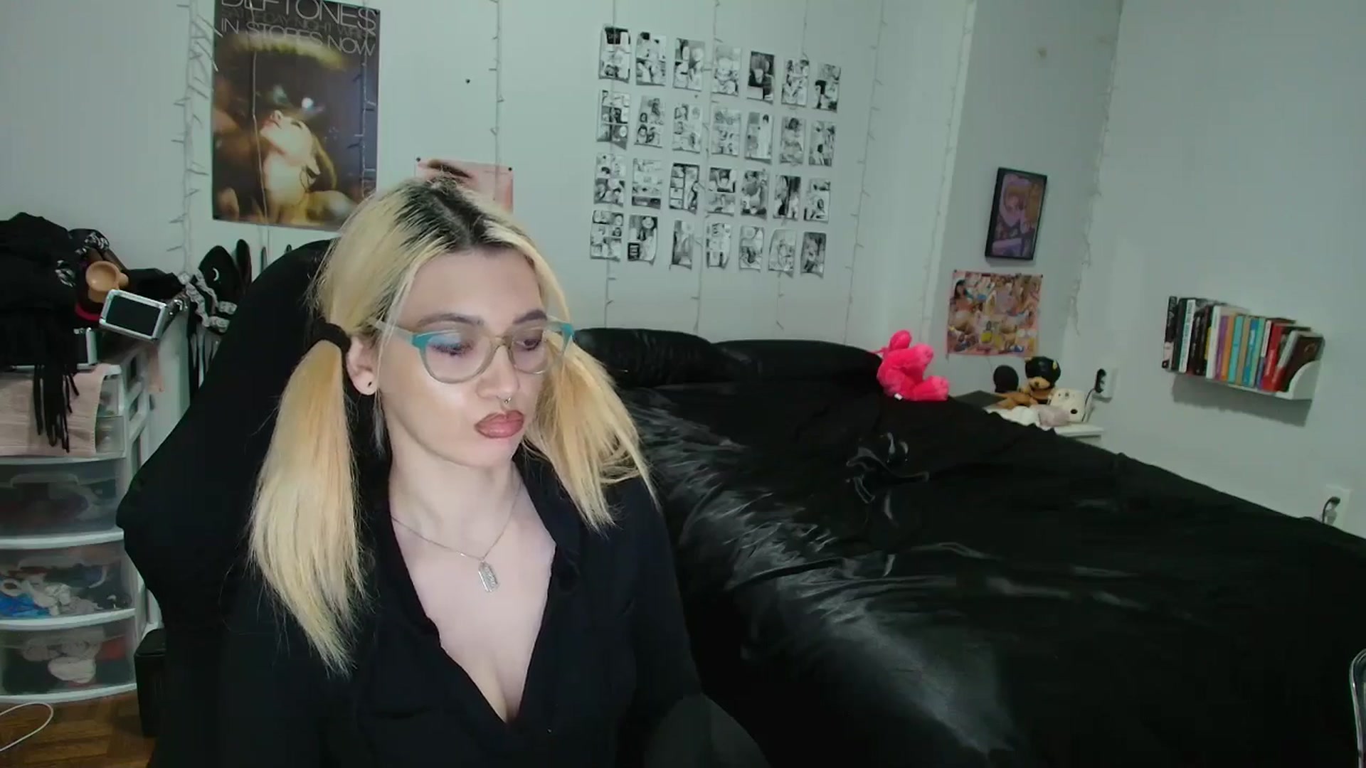 Gallery image thumbnail from AnnaTame's myfreecams stream on, 03/04/2026, 05:59 image 14 of 20
