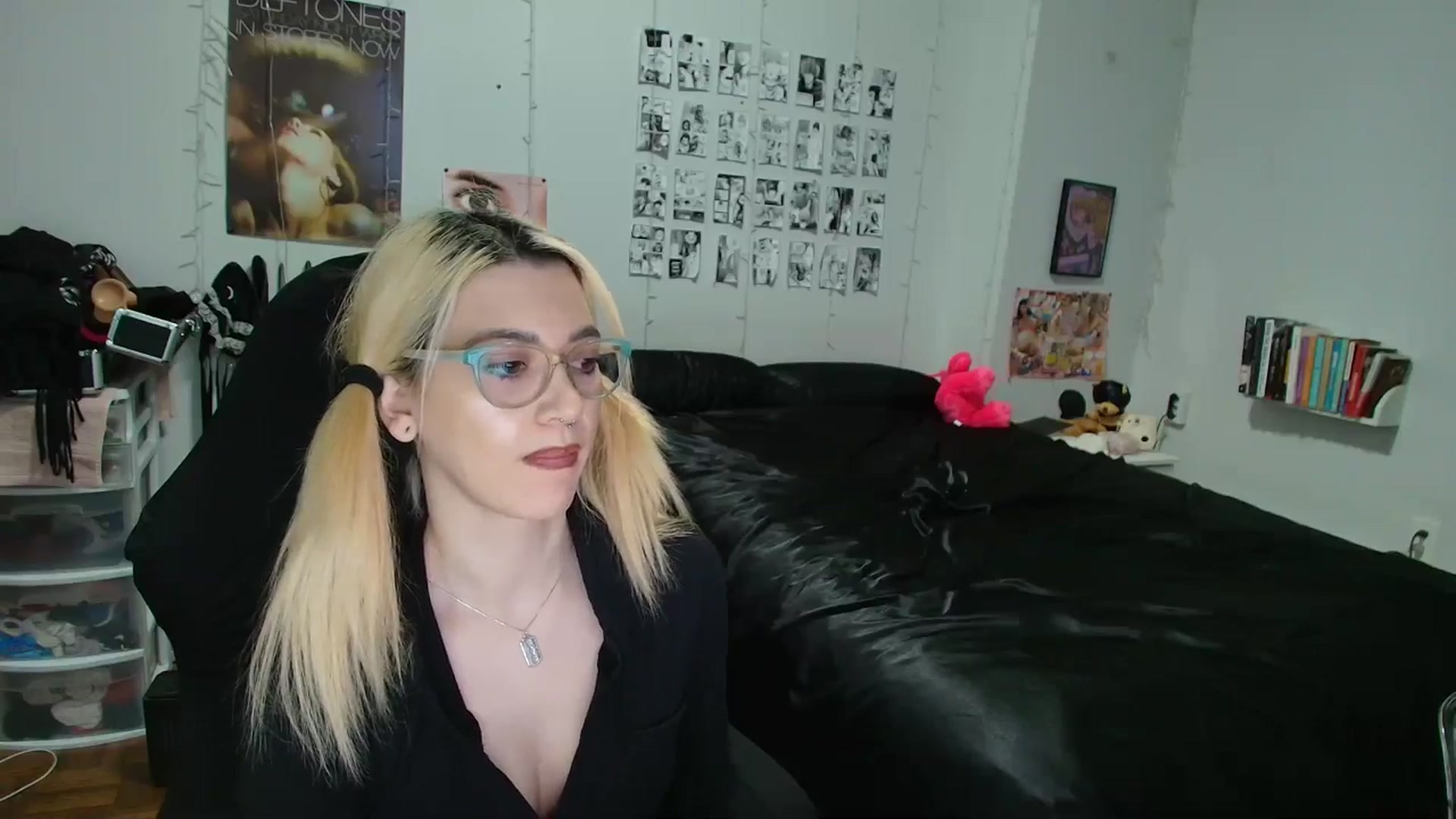Gallery image thumbnail from AnnaTame's myfreecams stream on, 03/04/2026, 05:59 image 15 of 20