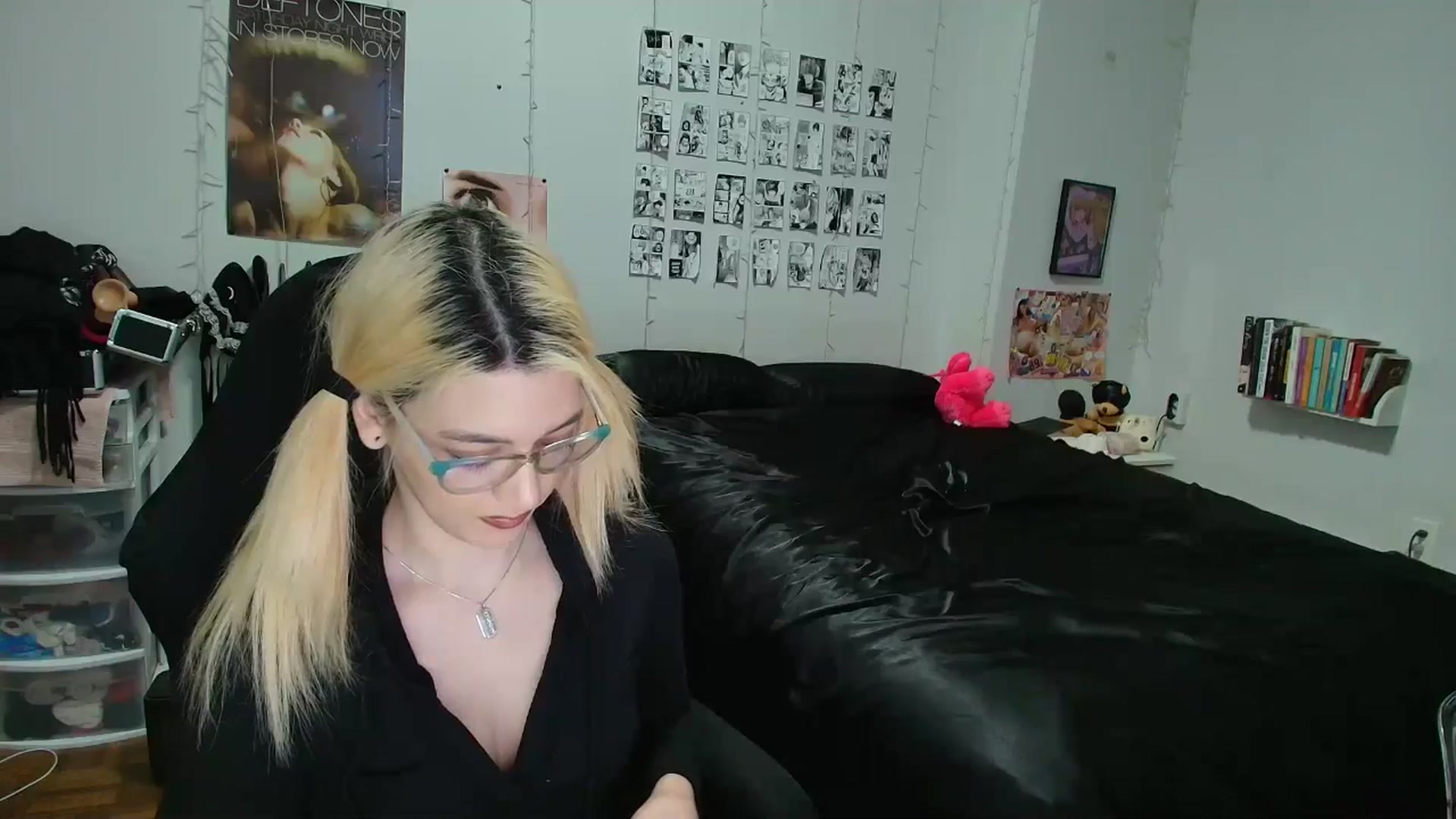Gallery image thumbnail from AnnaTame's myfreecams stream on, 03/04/2026, 05:59 image 17 of 20