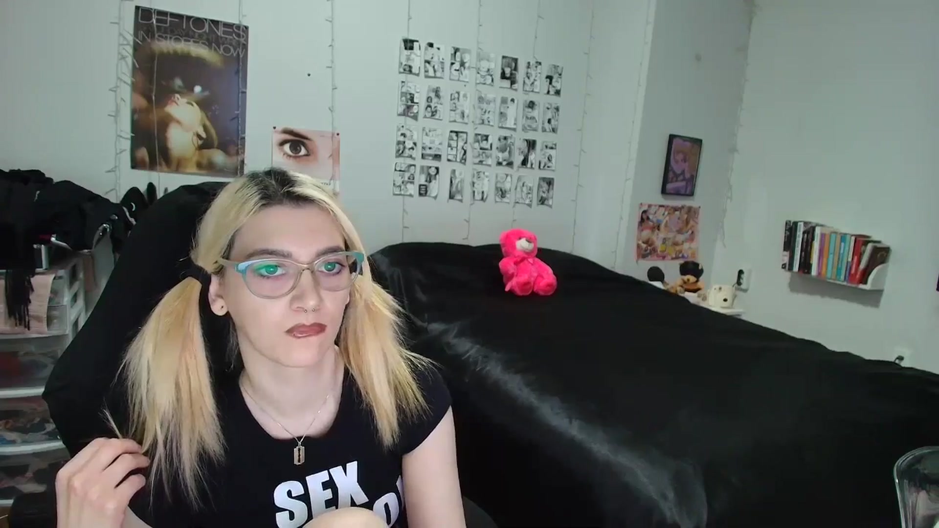 Gallery image thumbnail from AnnaTame's myfreecams stream on, 03/05/2026, 05:55 image 9 of 20