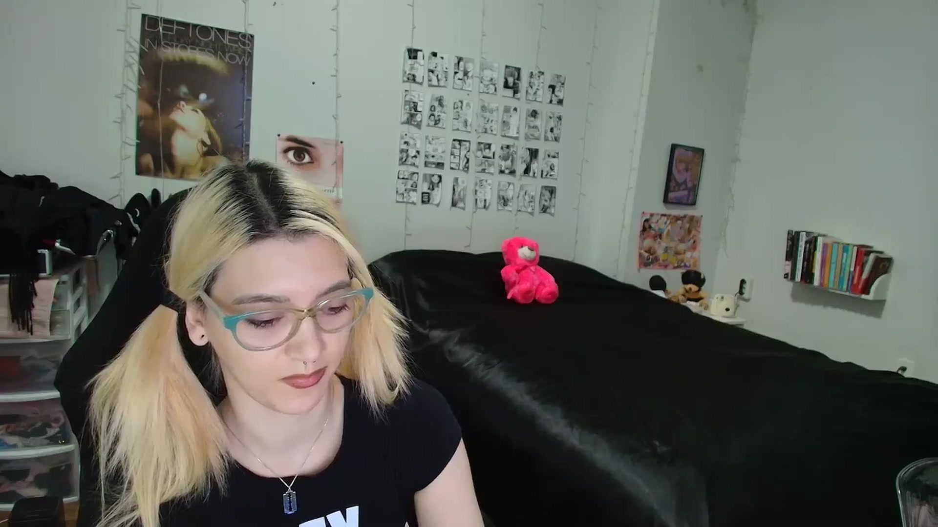 Gallery image thumbnail from AnnaTame's myfreecams stream on, 03/05/2026, 06:42 image 16 of 20