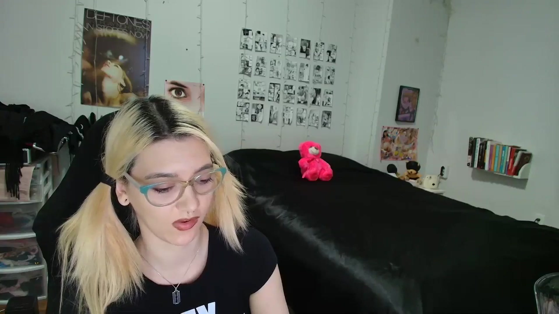 Gallery image thumbnail from AnnaTame's myfreecams stream on, 03/05/2026, 06:42 image 17 of 20