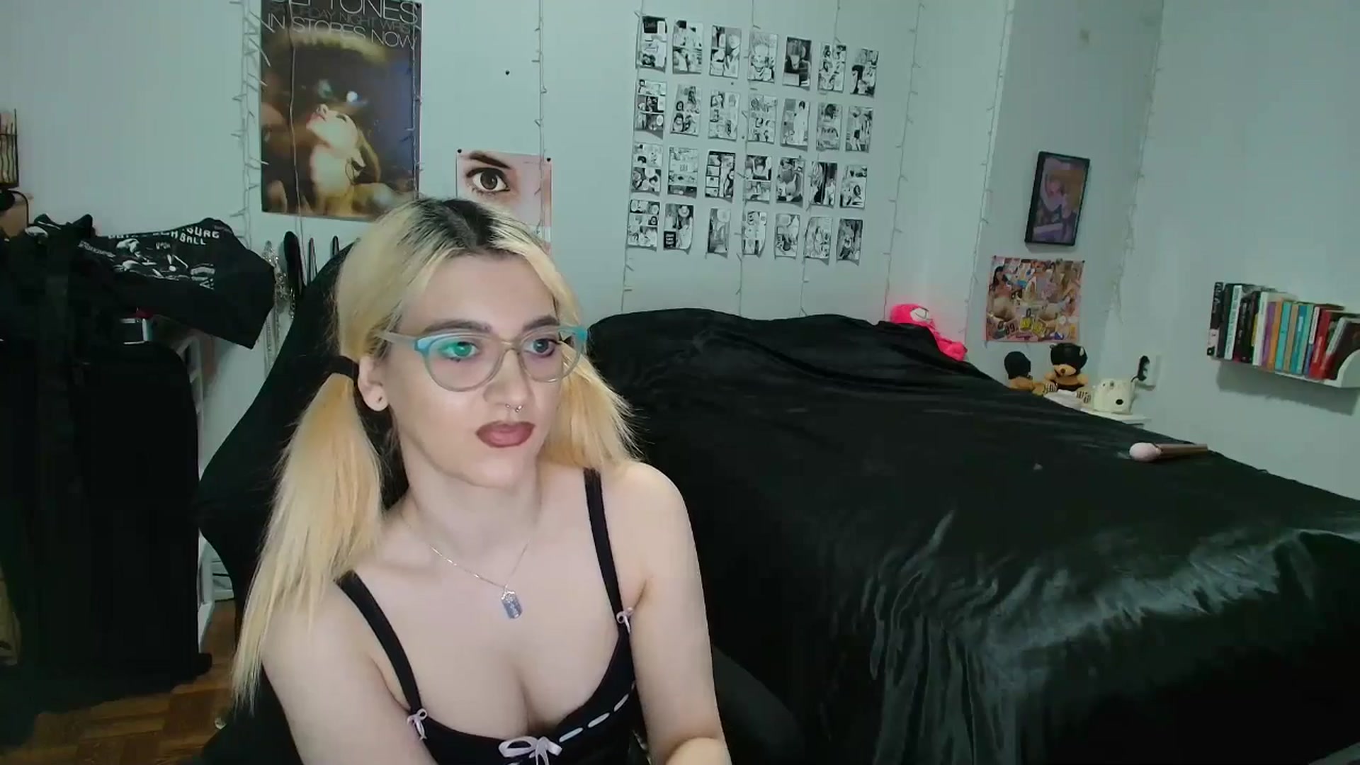Gallery image thumbnail from AnnaTame's myfreecams stream on, 03/06/2026, 07:07 image 4 of 20