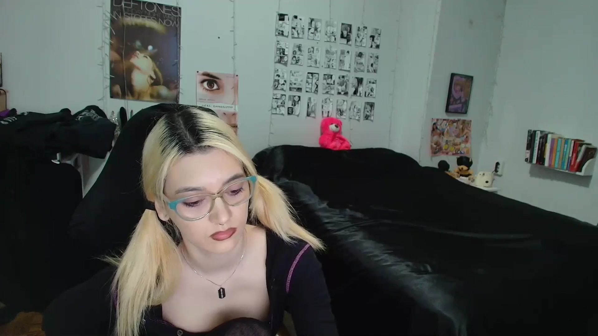 Gallery image thumbnail from AnnaTame's myfreecams stream on, 03/07/2026, 06:24 image 16 of 20