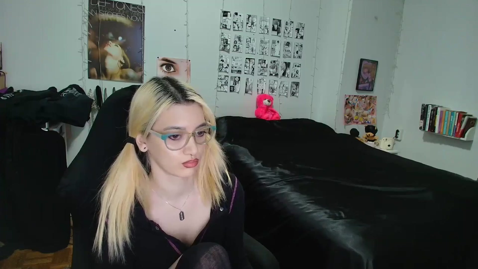 Gallery image thumbnail from AnnaTame's myfreecams stream on, 03/07/2026, 07:09 image 15 of 20