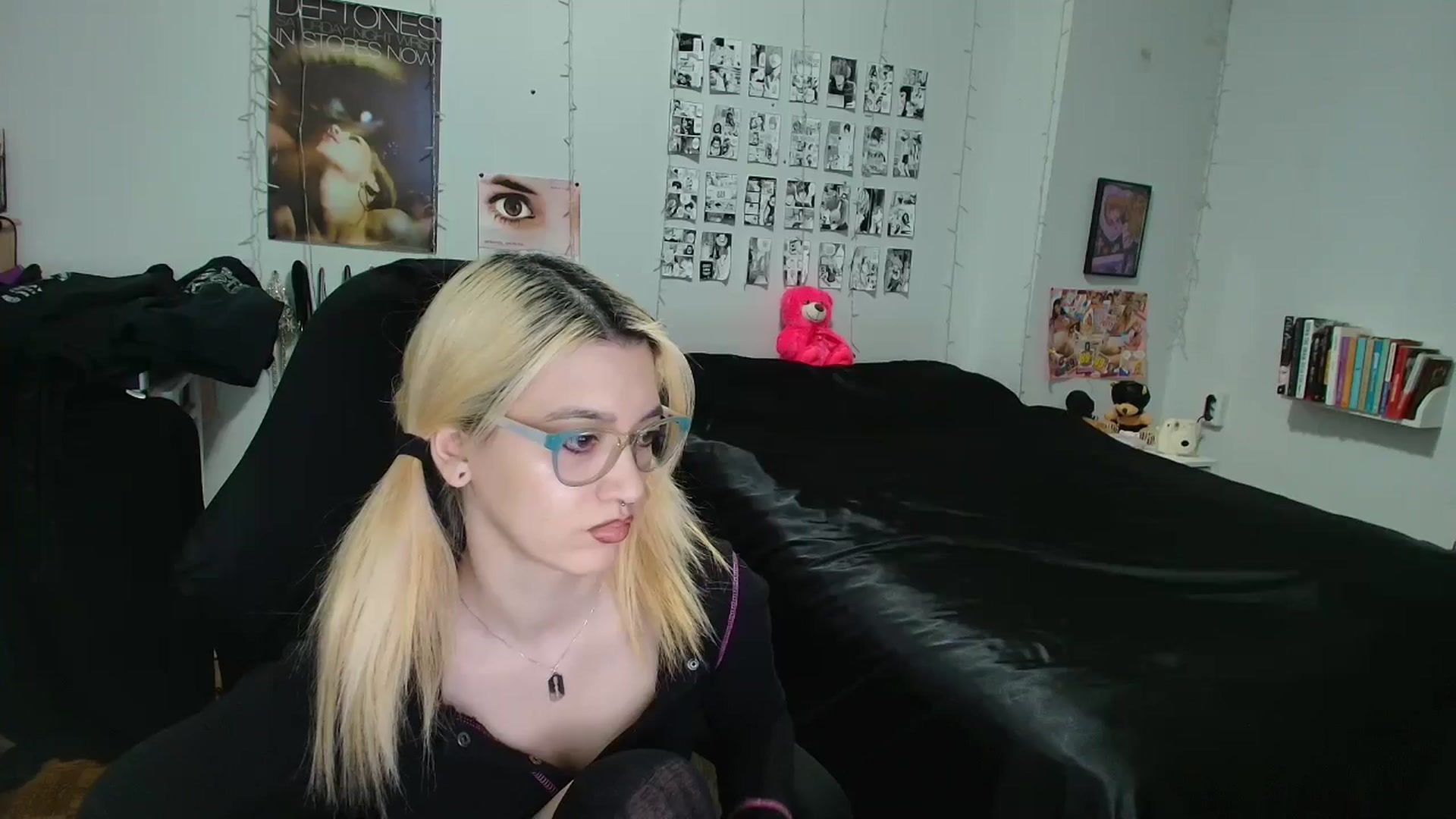 Gallery image thumbnail from AnnaTame's myfreecams stream on, 03/07/2026, 07:09 image 16 of 20
