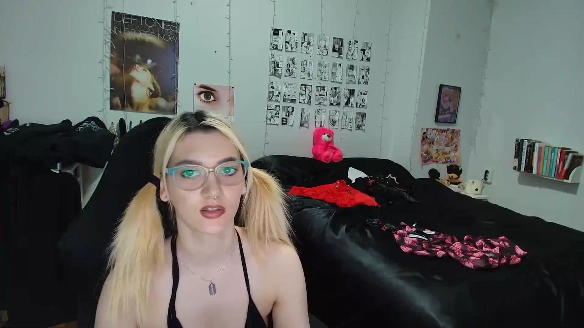 Gallery image thumbnail from AnnaTame's myfreecams stream on, 03/07/2026, 10:29 image 14 of 20