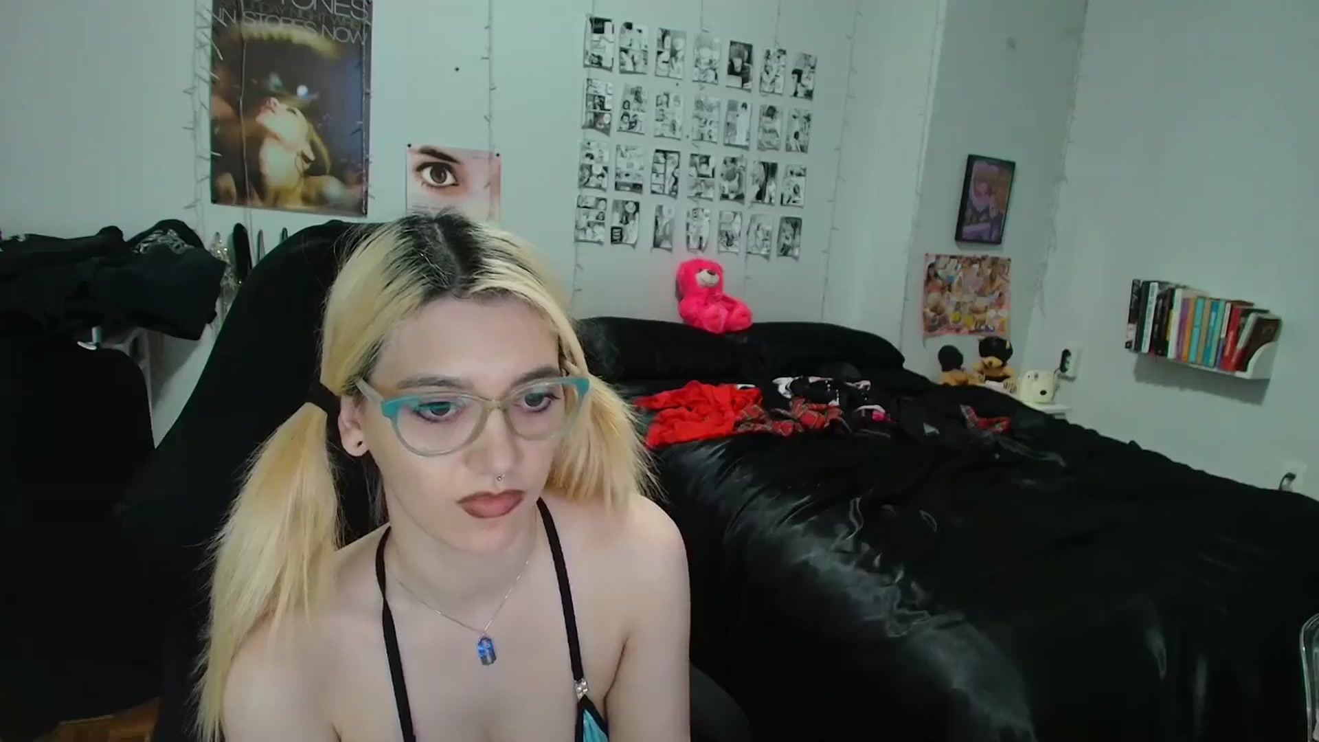 Gallery image thumbnail from AnnaTame's myfreecams stream on, 03/07/2026, 11:50 image 11 of 20