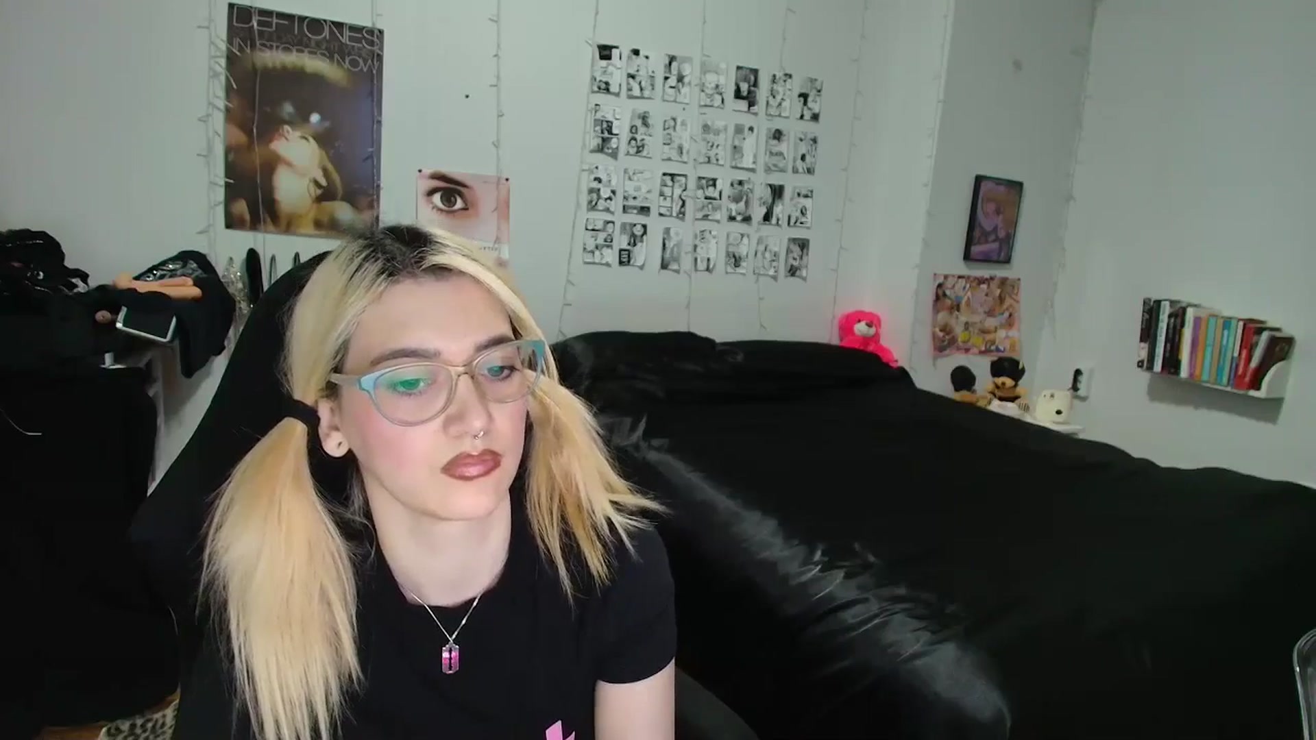 Gallery image thumbnail from AnnaTame's myfreecams stream on, 03/09/2026, 06:34 image 16 of 20