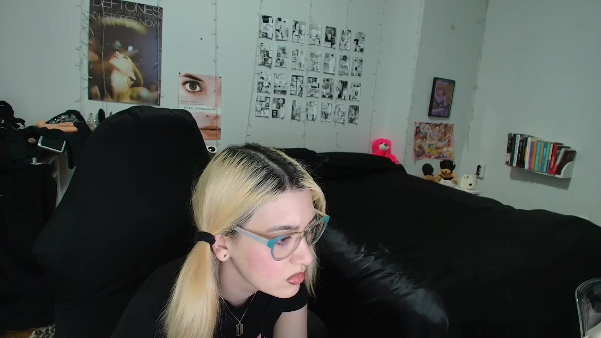 Gallery image thumbnail from AnnaTame's myfreecams stream on, 03/09/2026, 06:34 image 11 of 20