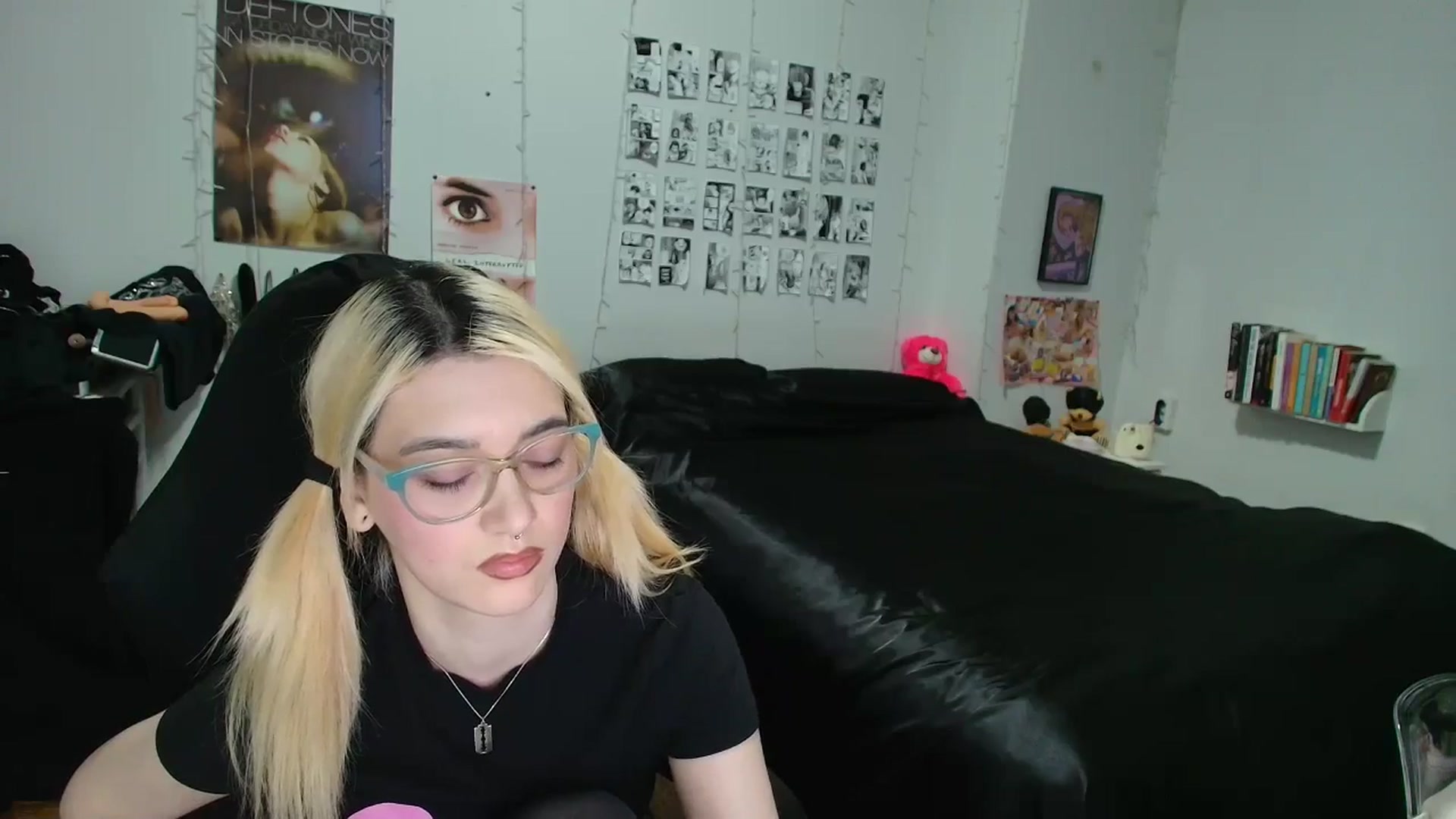 Gallery image thumbnail from AnnaTame's myfreecams stream on, 03/09/2026, 06:34 image 6 of 20