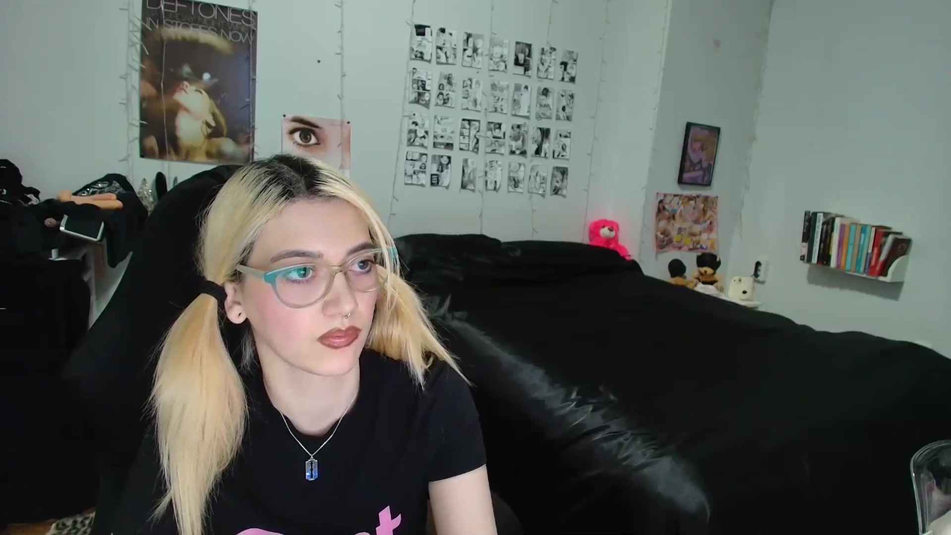 Gallery image thumbnail from AnnaTame's myfreecams stream on, 03/09/2026, 06:34 image 9 of 20