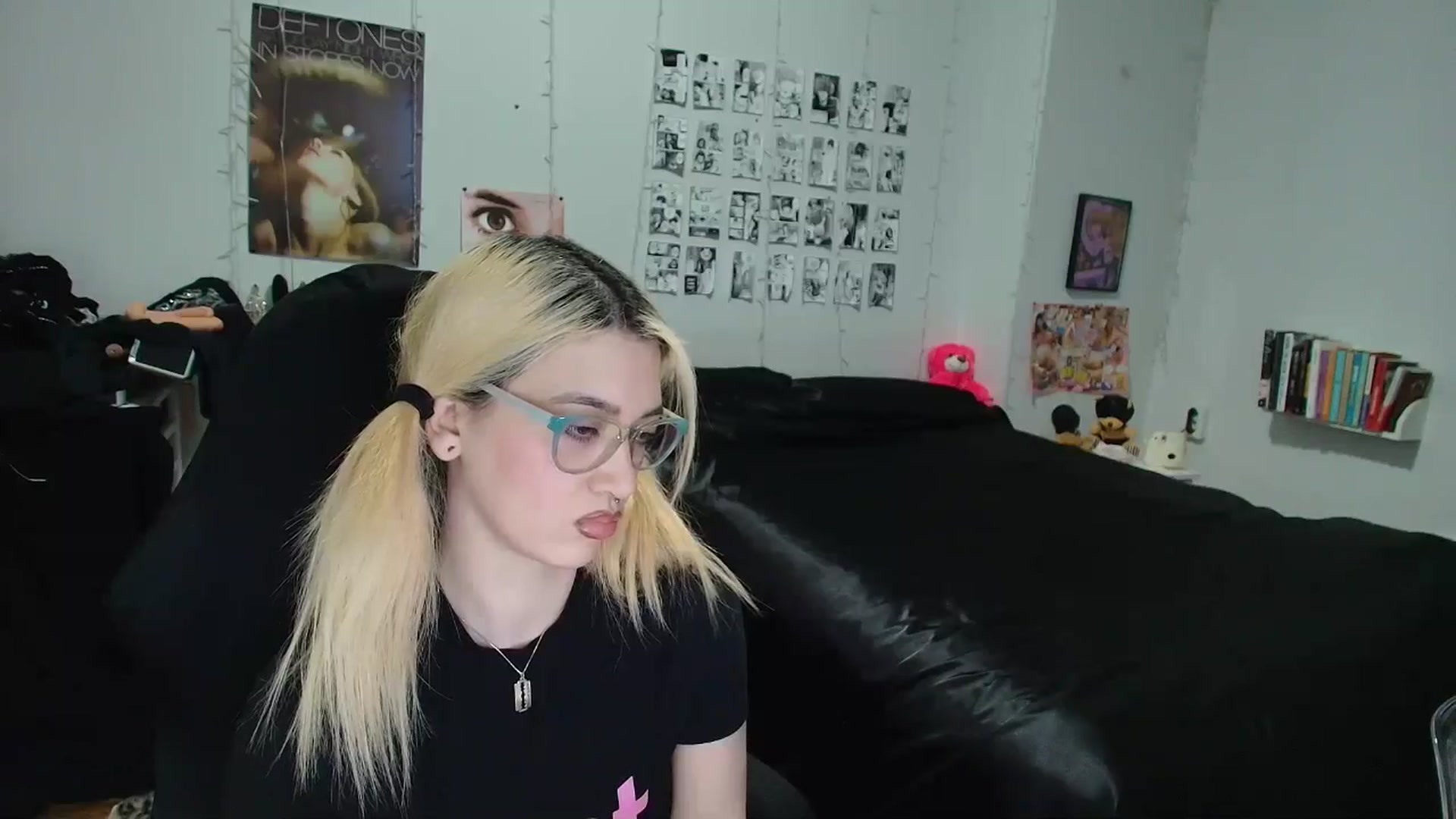 Gallery image thumbnail from AnnaTame's myfreecams stream on, 03/09/2026, 06:34 image 14 of 20