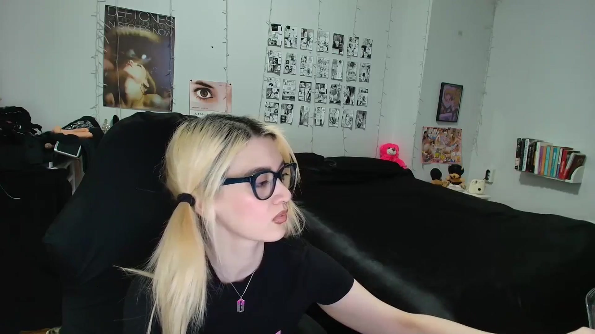 Gallery image thumbnail from AnnaTame's myfreecams stream on, 03/09/2026, 10:21 image 2 of 20